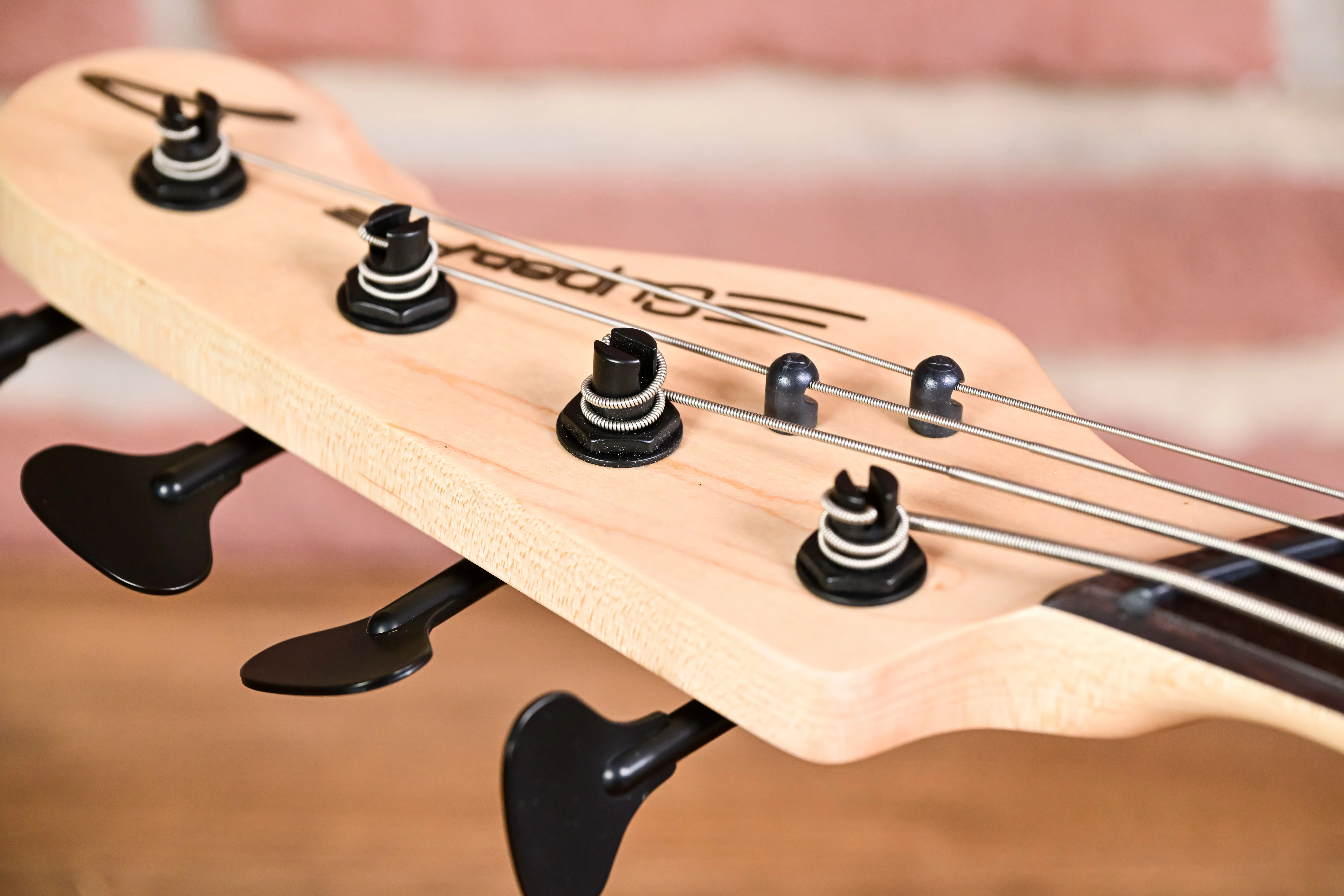 SP1 4-String Ducati White