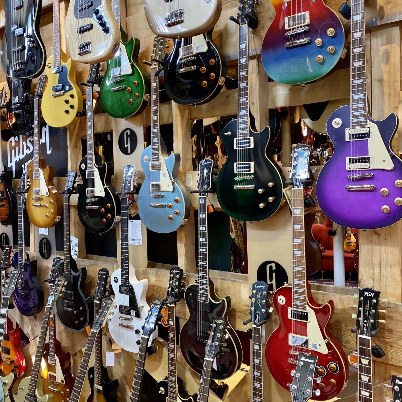Wie man die perfekte E-Gitarre findet