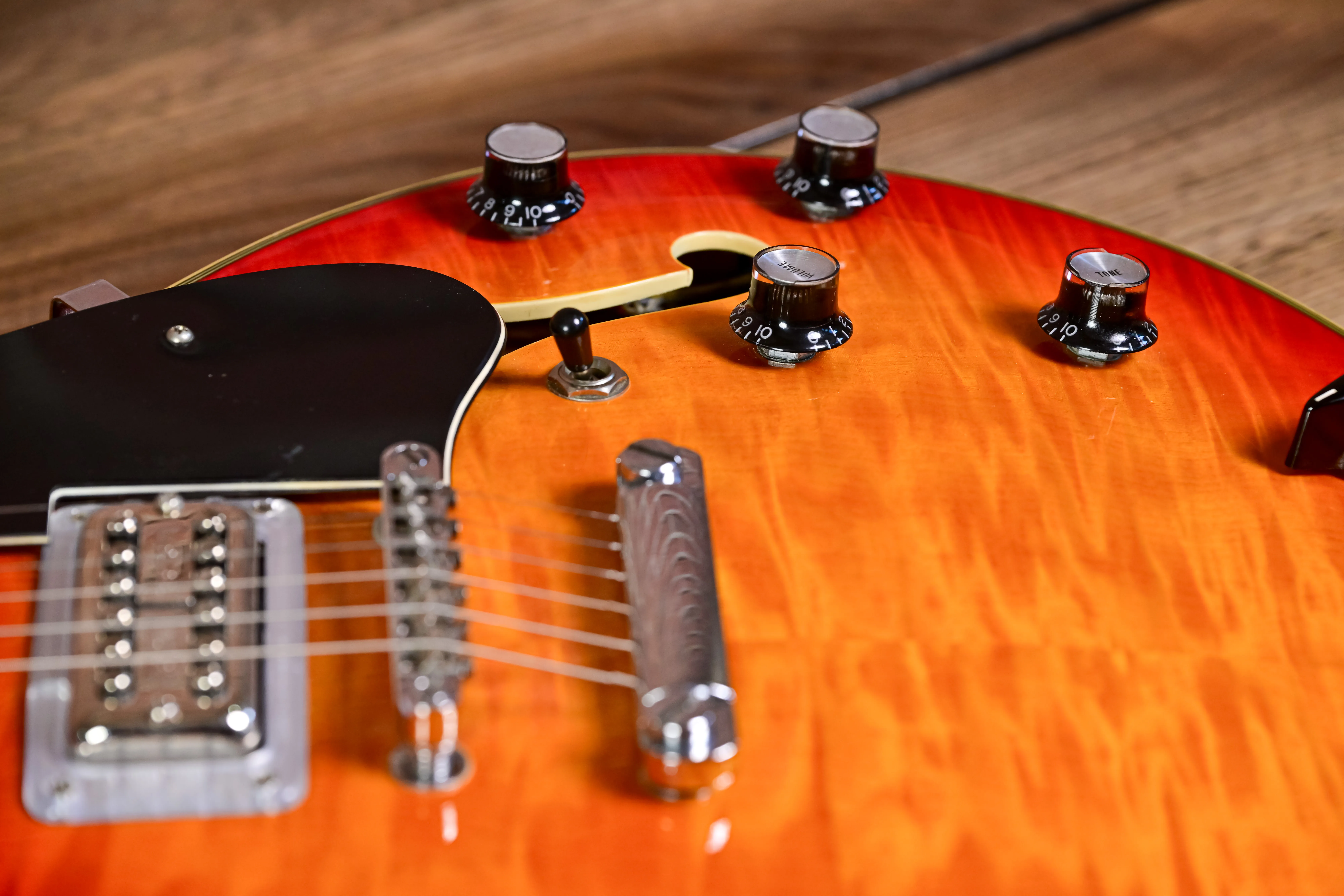 ES Style Semihollow (kommissionware)