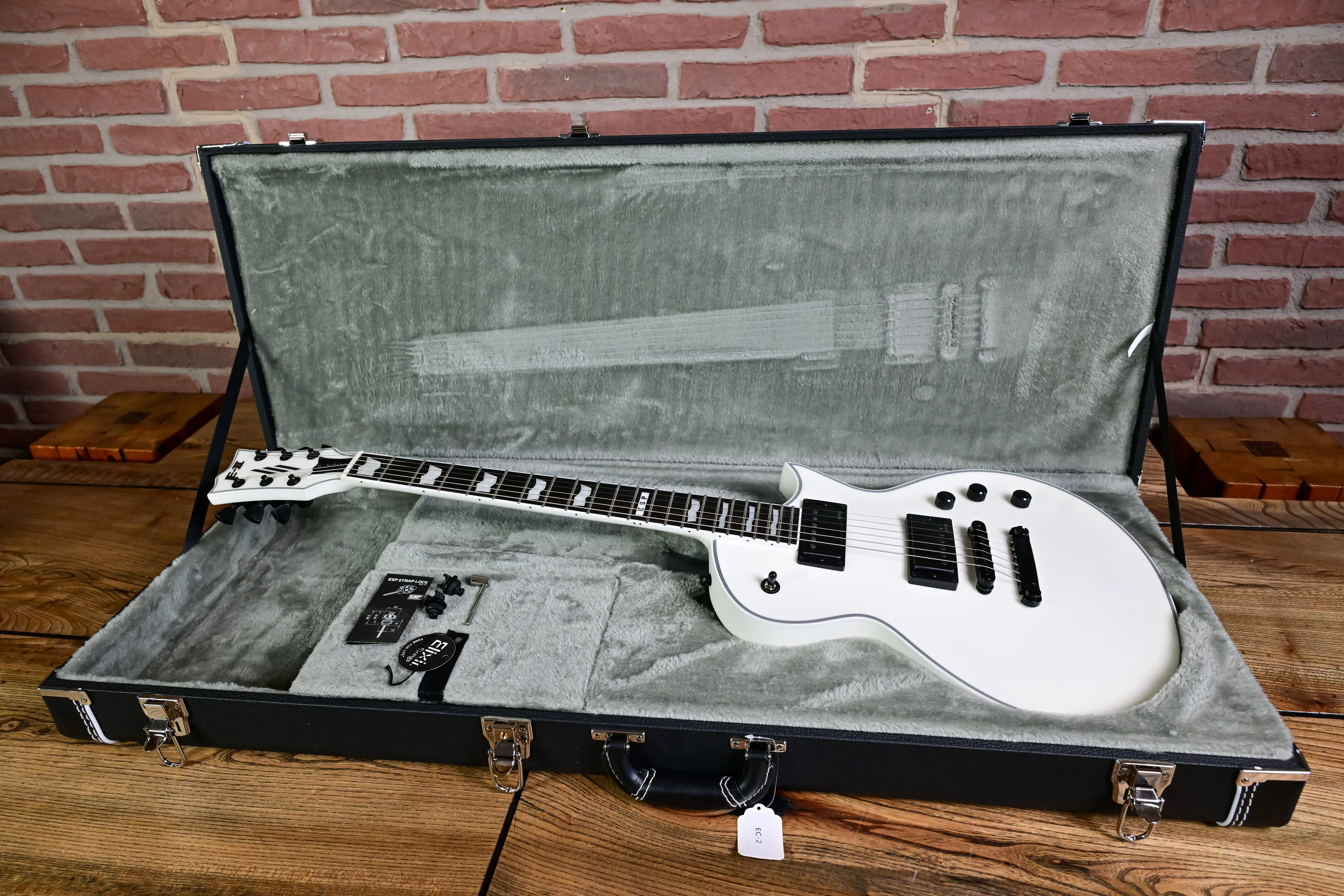 E-II Eclipse Snow White Satin