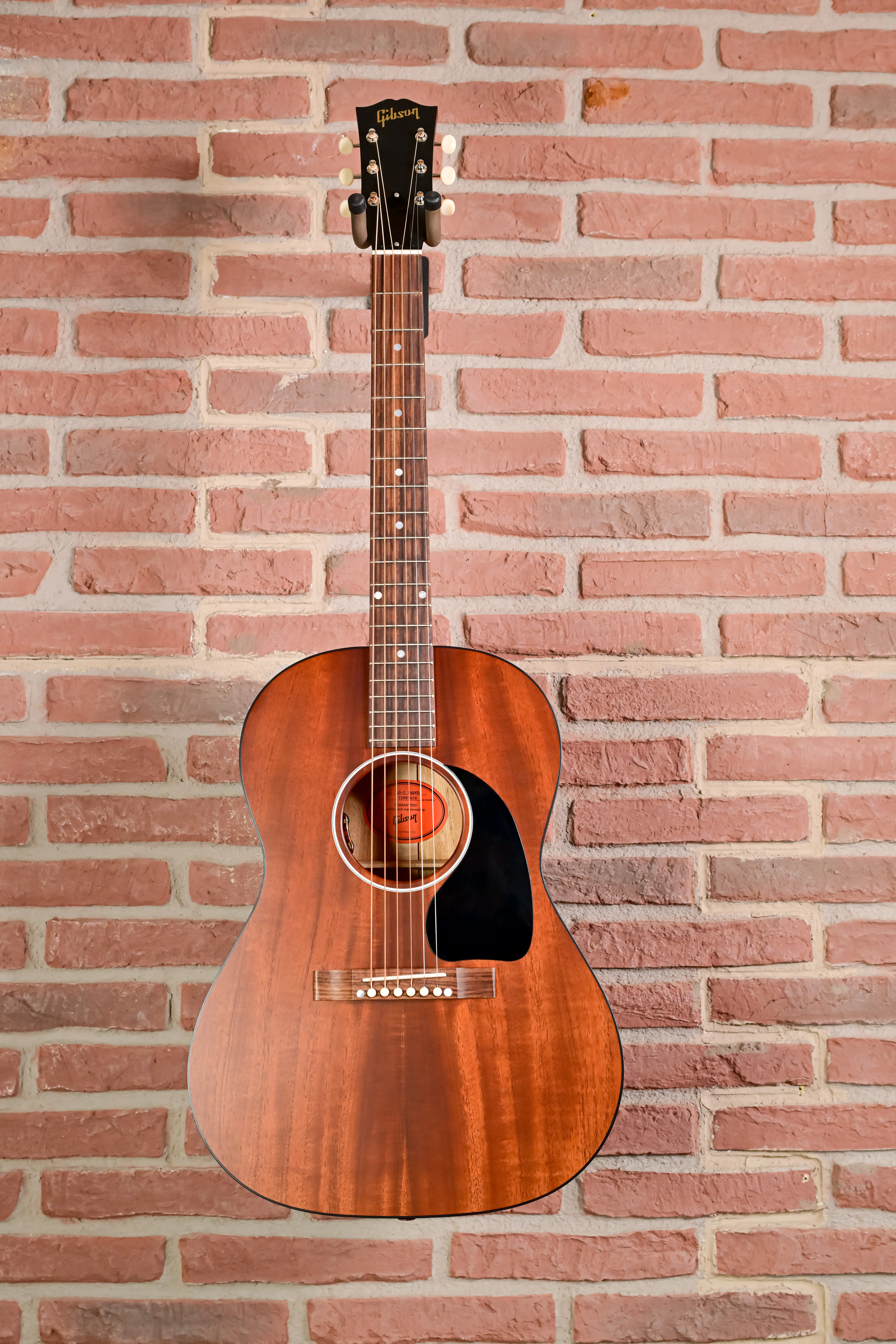 LG-2 All Mahogany -  Faded Natural