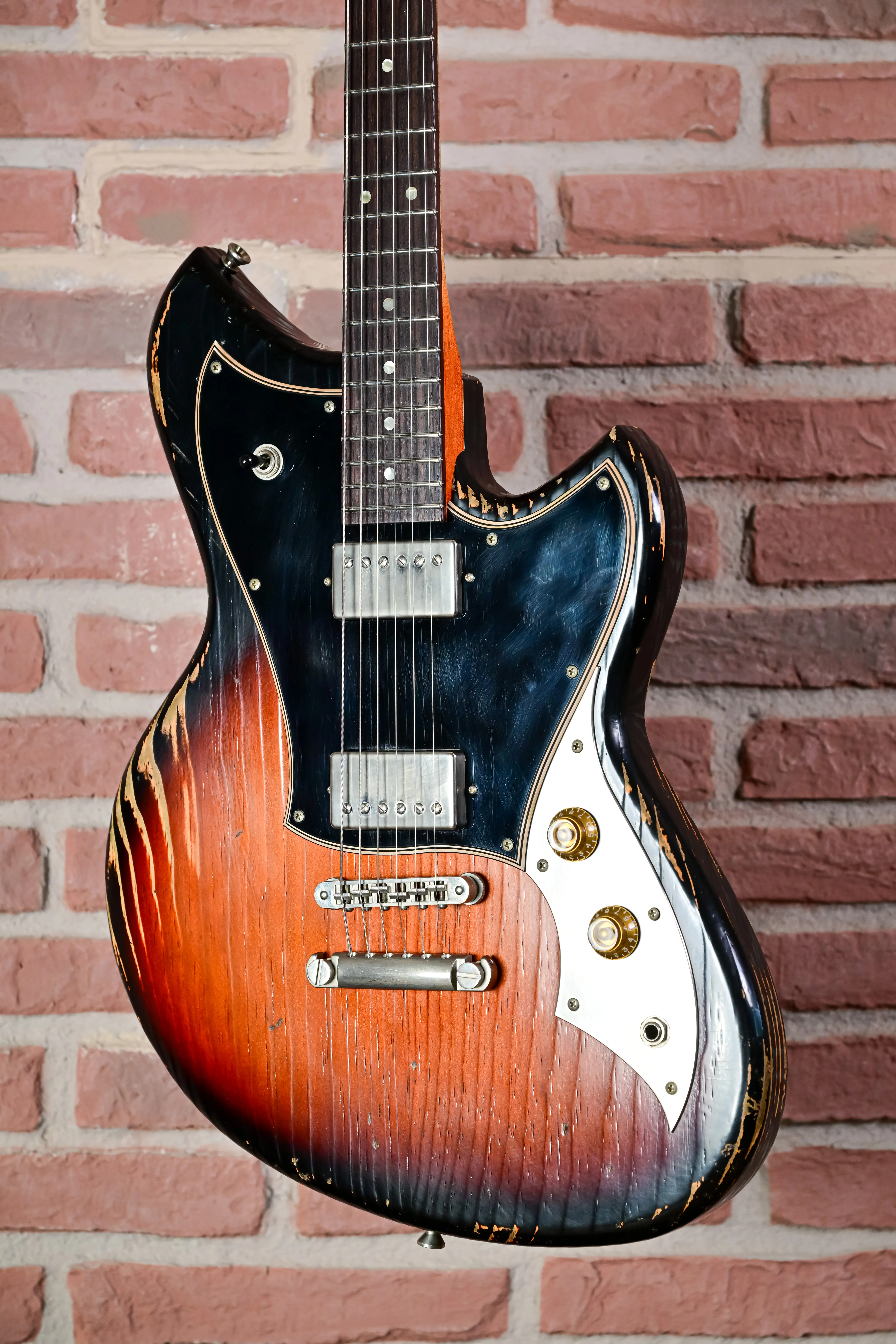 Serus H2 Firebird Burst 5-Ply Black Medium Distress