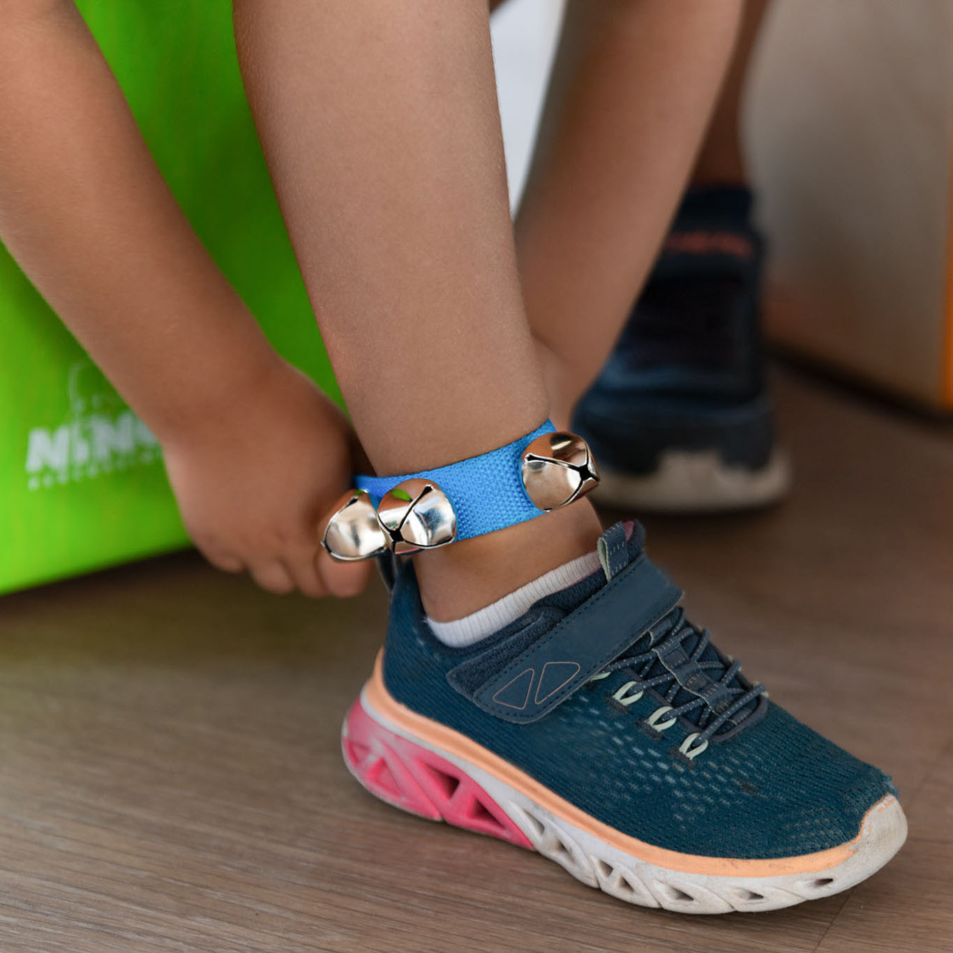 Wrist Bell Blau – Glockenband für Handgelenk & Fuß