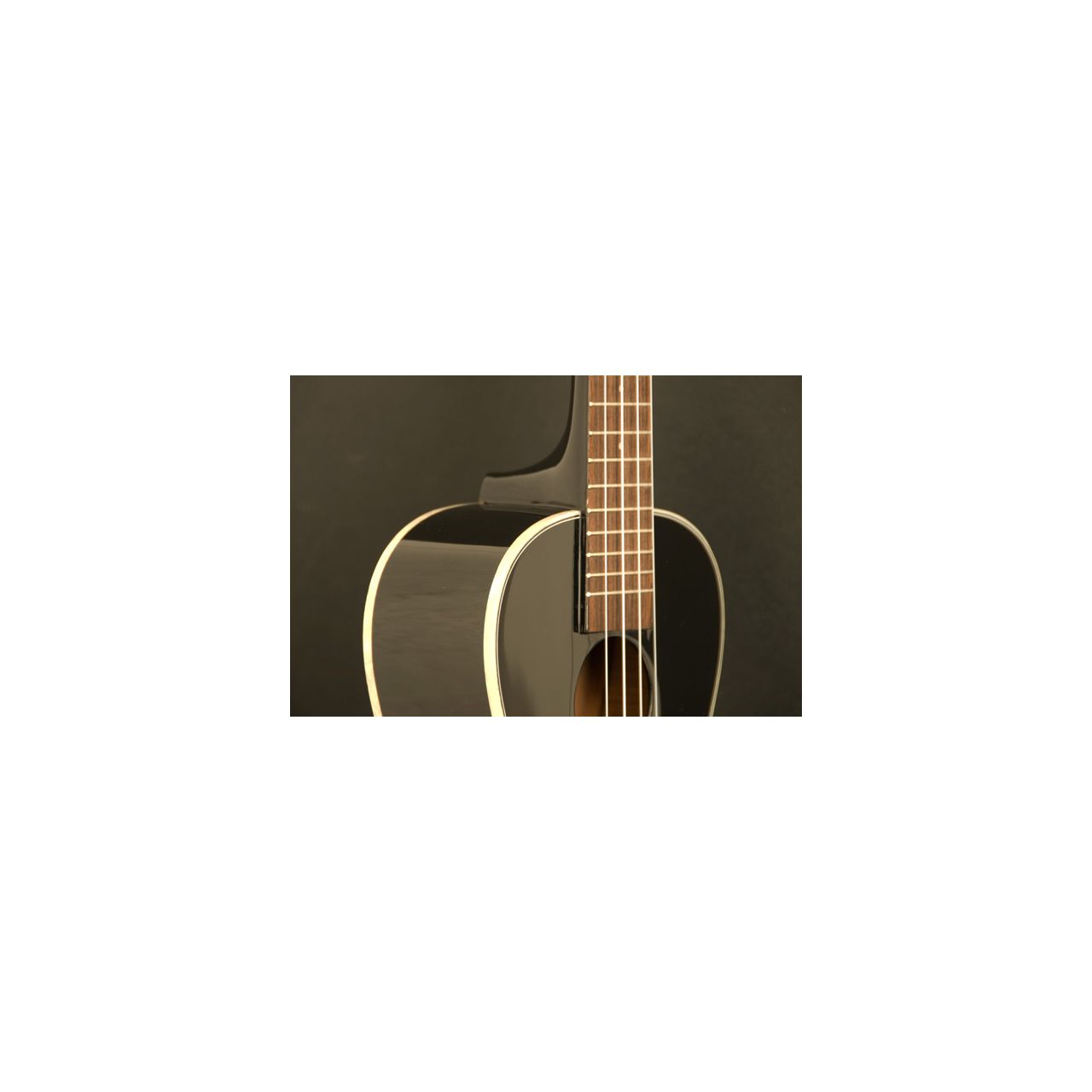 LU-21CE BK Konzert Ukulele