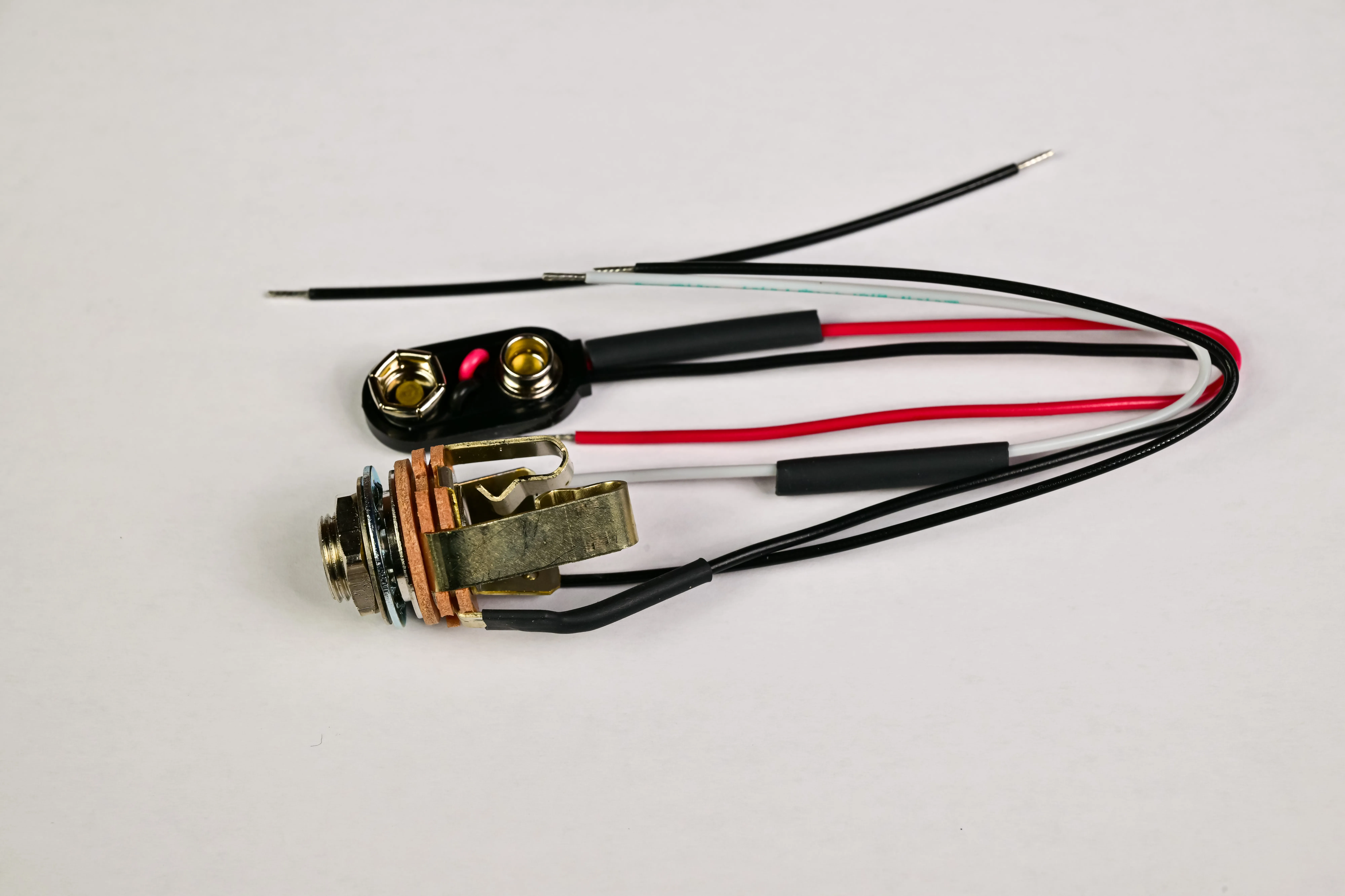 Batterieclip & Switchcraft Stereo-Klinkenbuchse Anschlussset