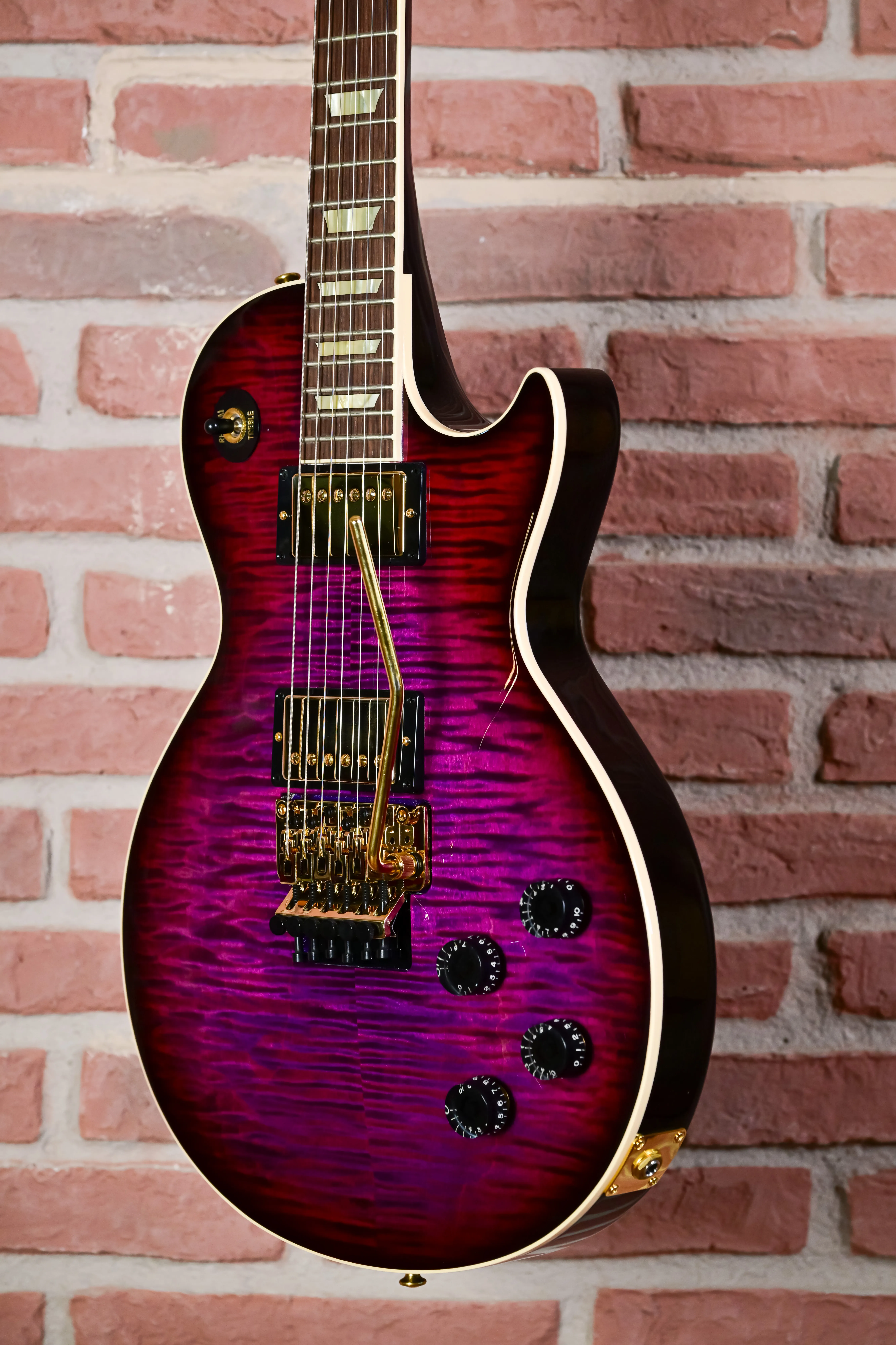 Custom Les Paul Axcess Standard Tri Berry Burst Floyd Rose Gold Hardware