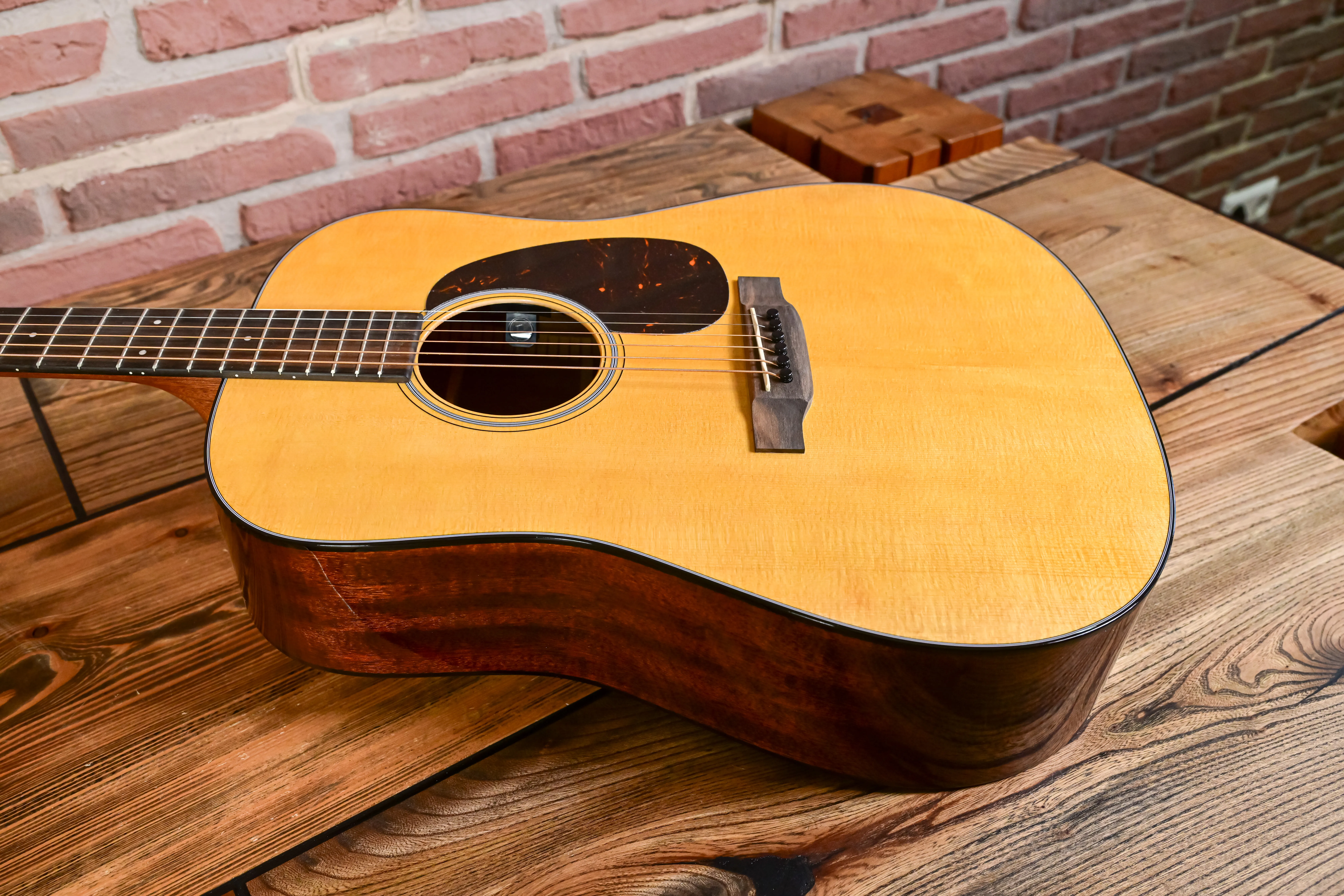D-12E Retro Dreadnought Westerngitarre