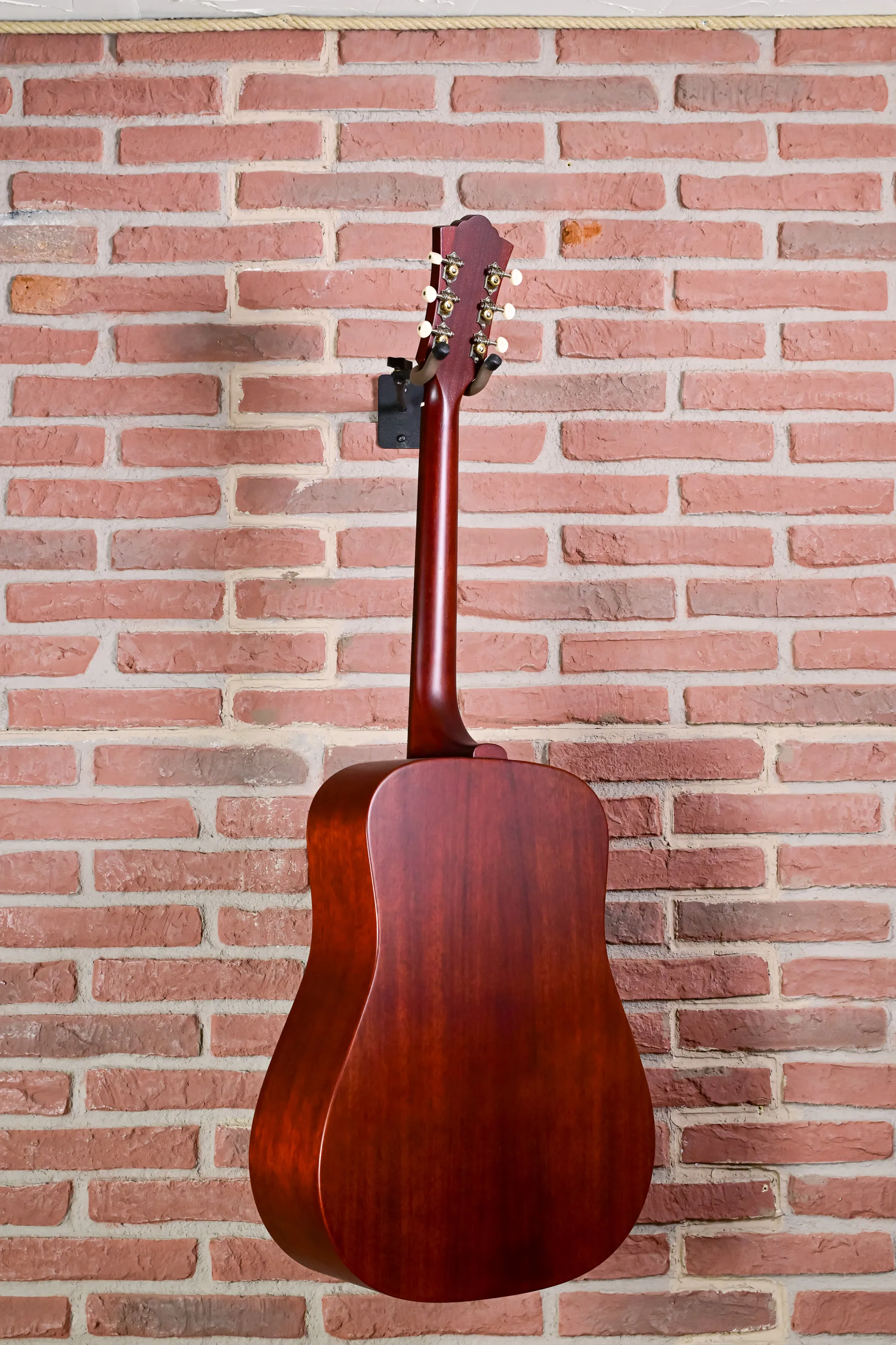 D-20 Natural USA Dreadnought