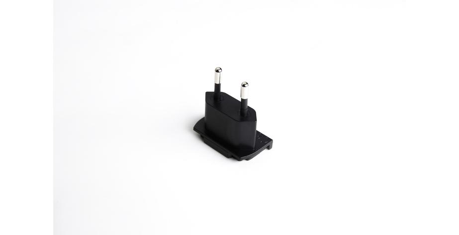 Power Ace 25 - Multi-Regional 9V DC, 2 500 mA Power Adapter 
