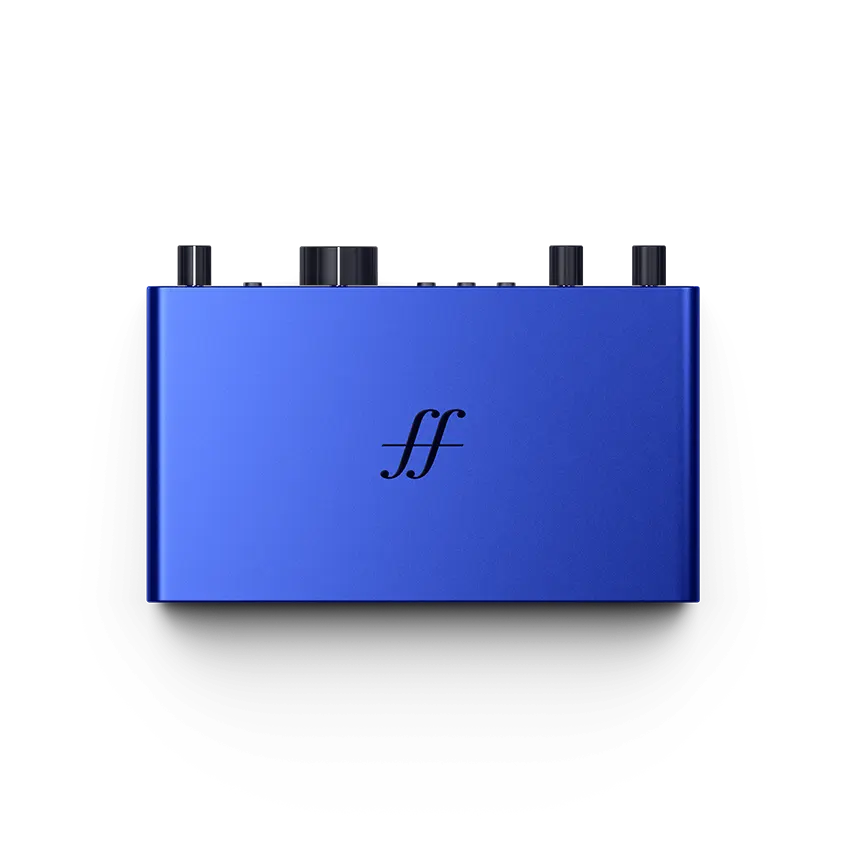 Focusrite Scarlett 2i2 4th Gen Anniversary Edition historisches ff-Logo auf der Oberseite