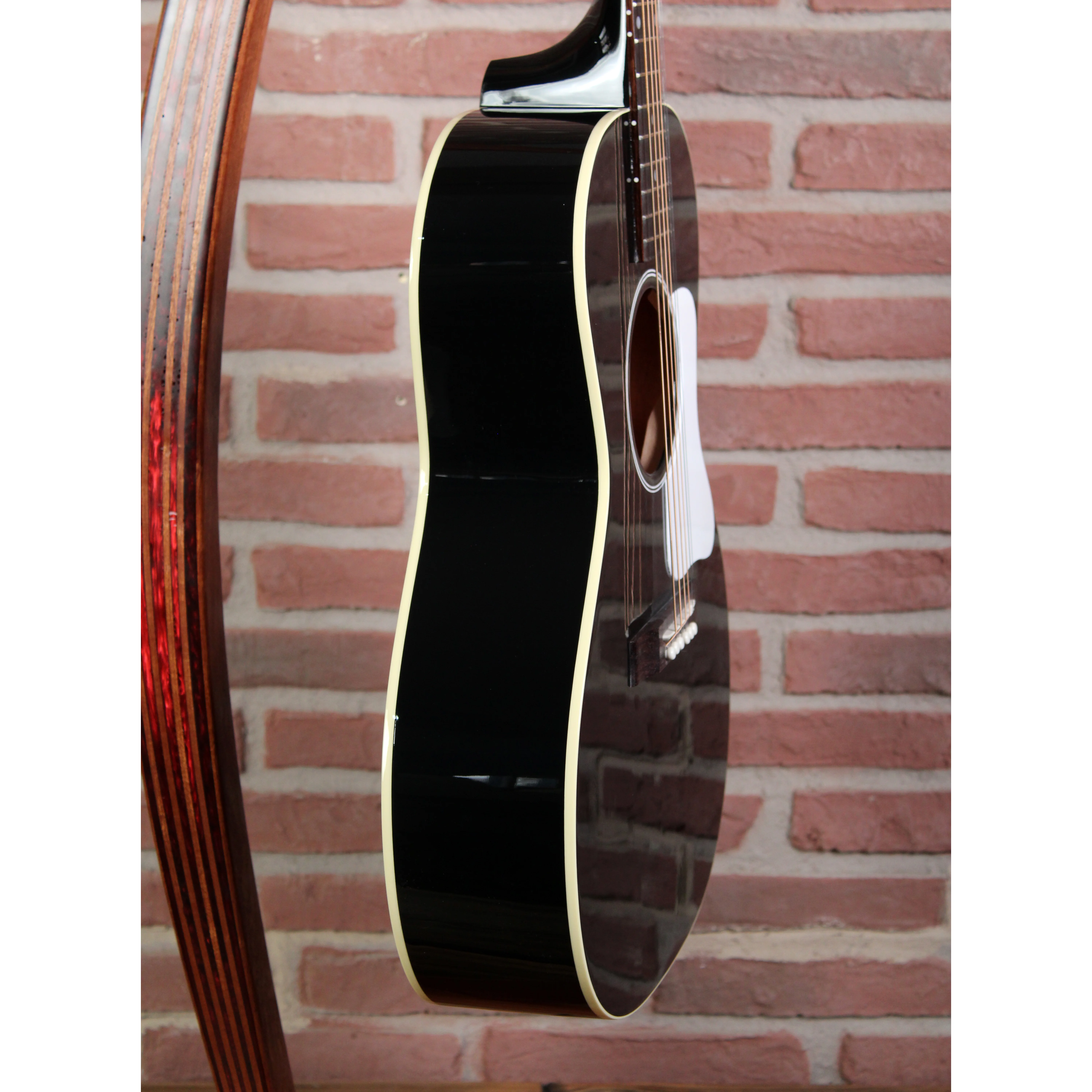 Gibson L-00 Standard Custom Shop Ebony Limited Seitenansicht rechts