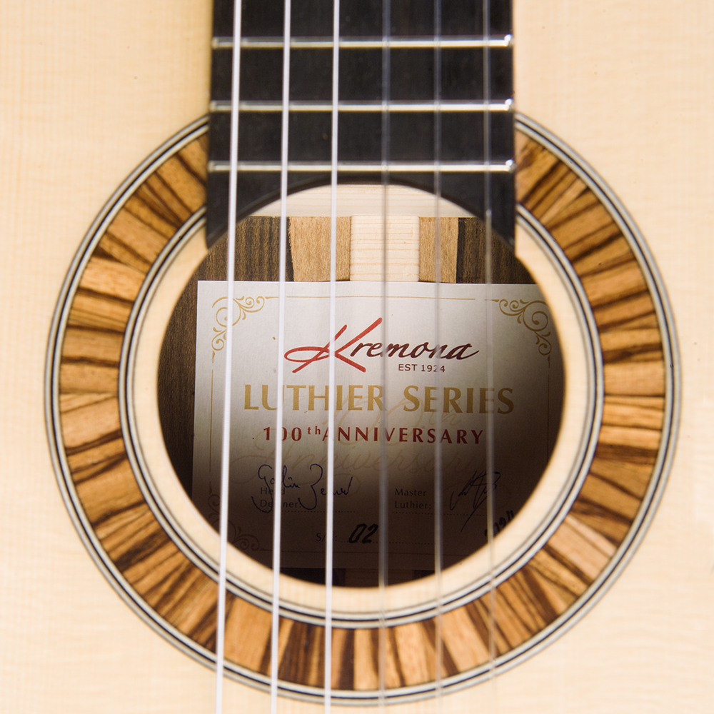 100th Year Anniversary Spruce Konzertgitarre