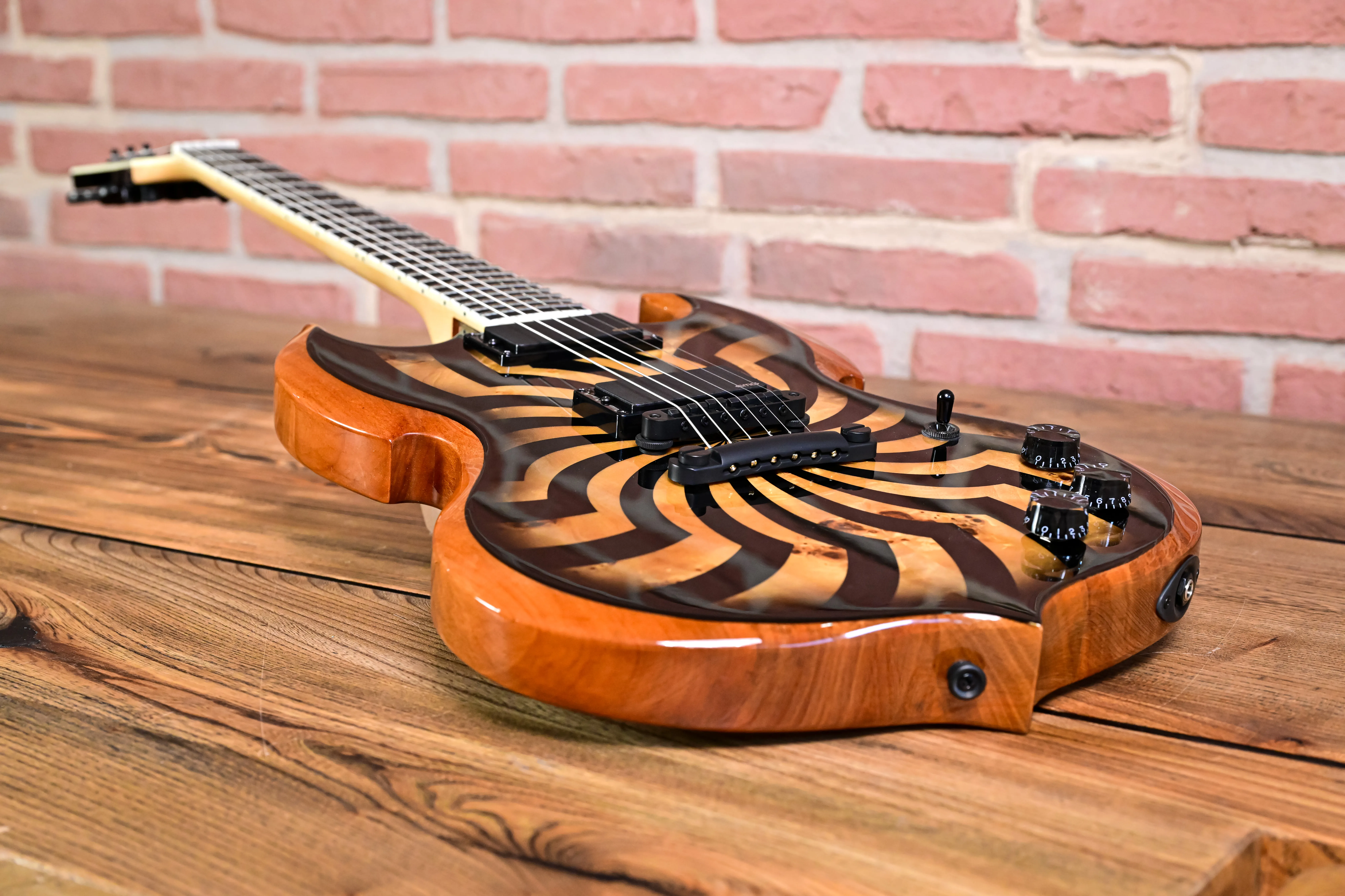 Barbarian Charcoal Burst Buzzsaw