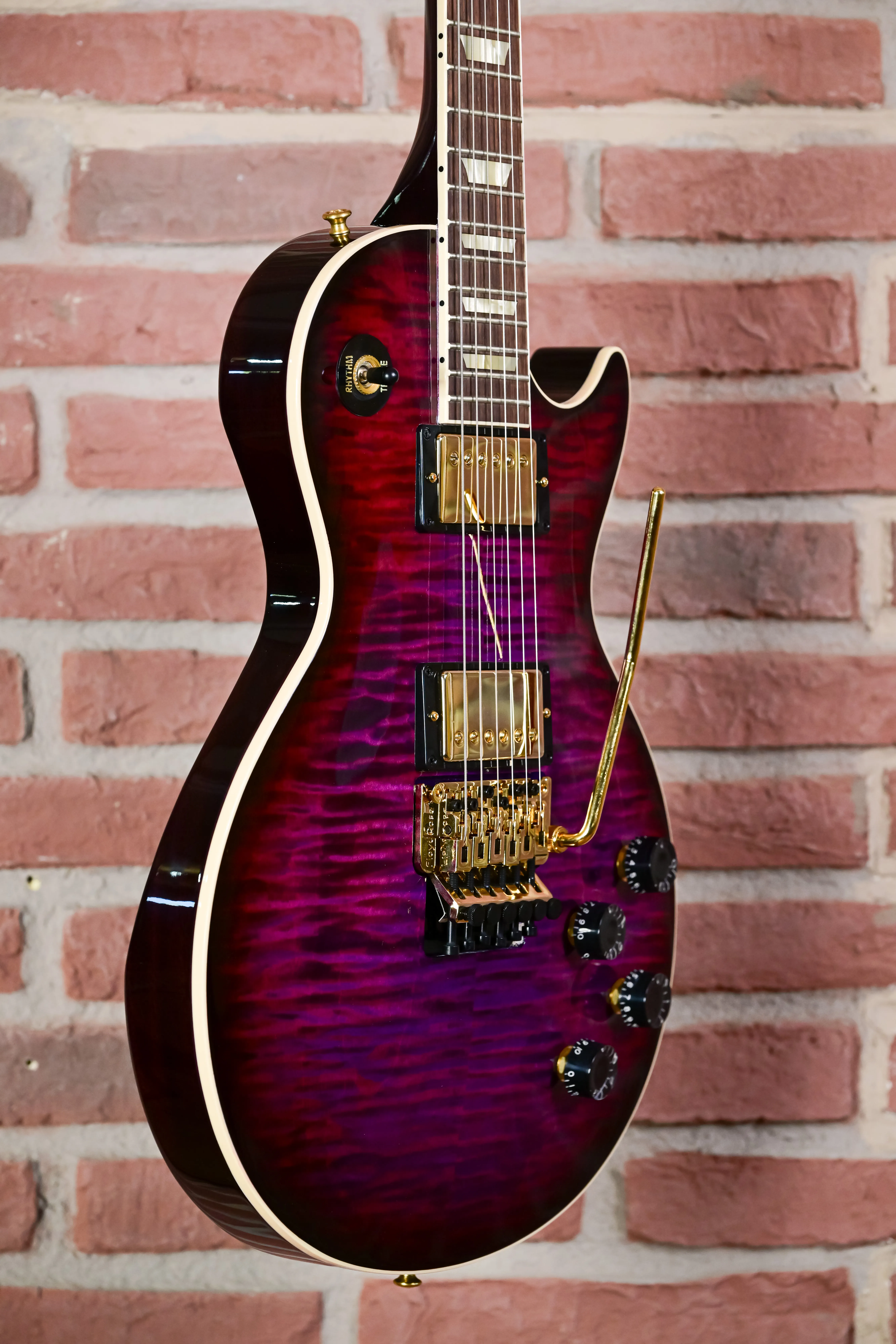 Custom Les Paul Axcess Standard Tri Berry Burst Floyd Rose Gold Hardware