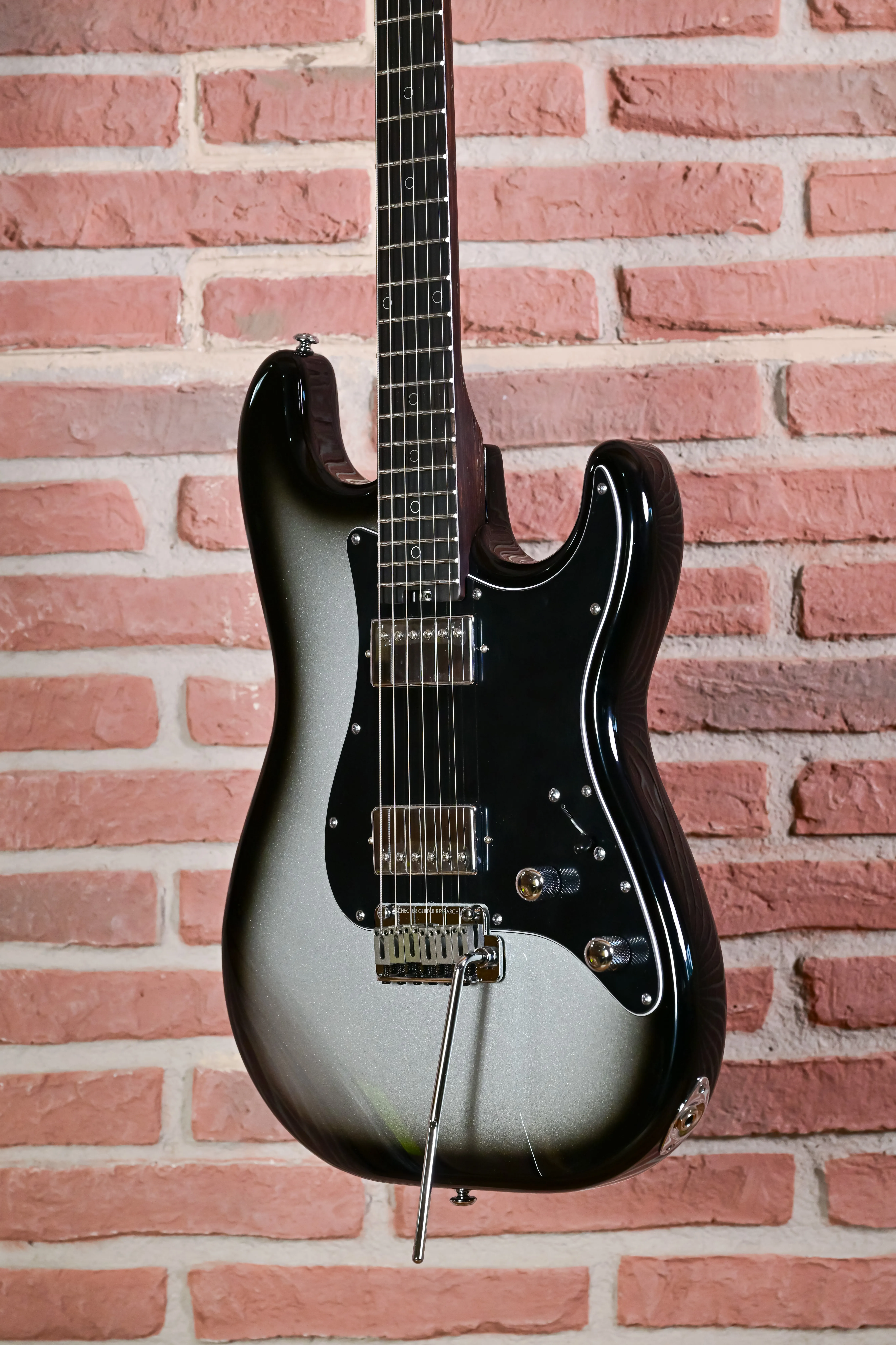 Nick Johnston Handsigned Traditional HH Atomic Mercury IM25121351