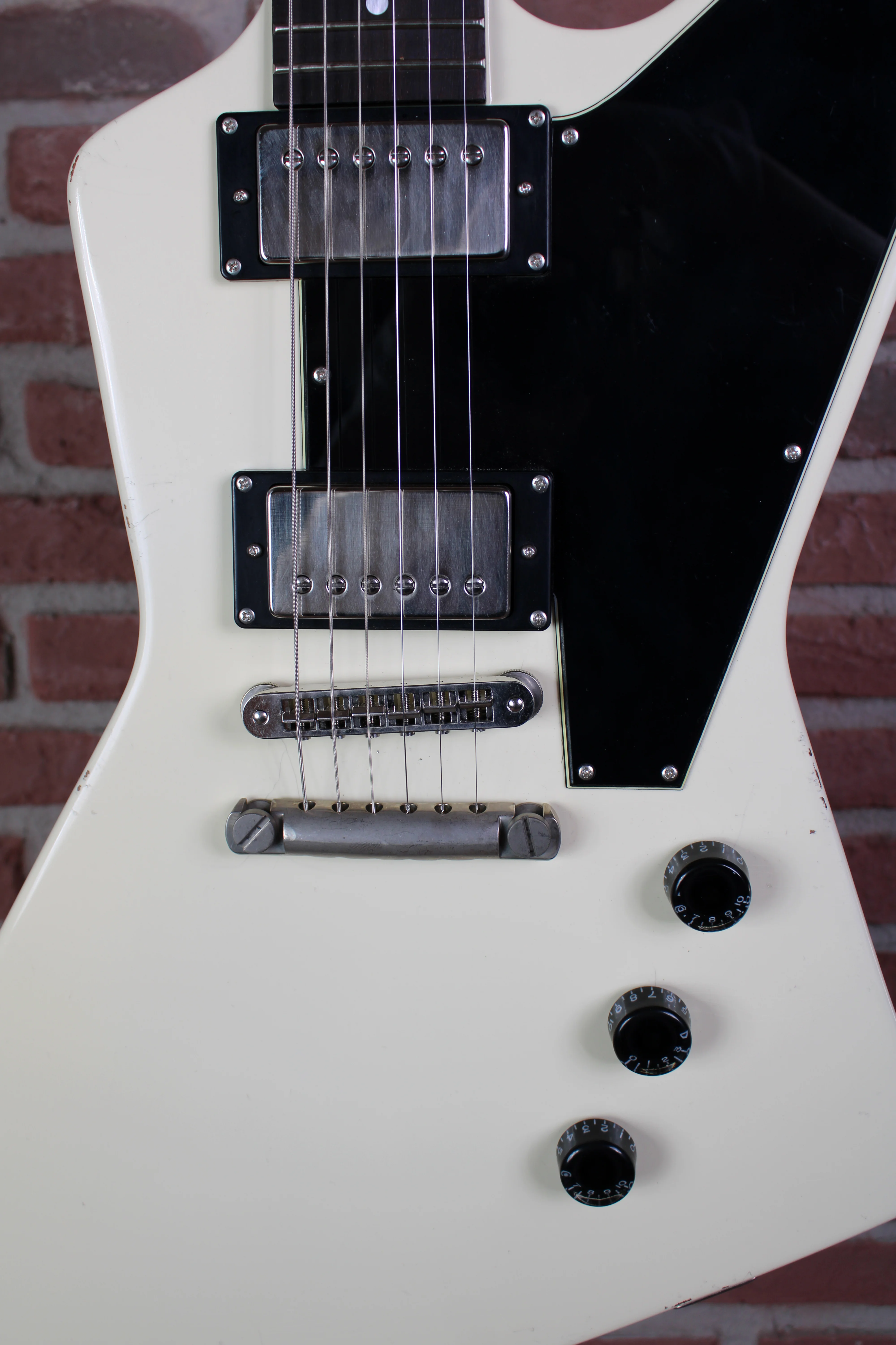 X-Wing 76 M - Vintage White