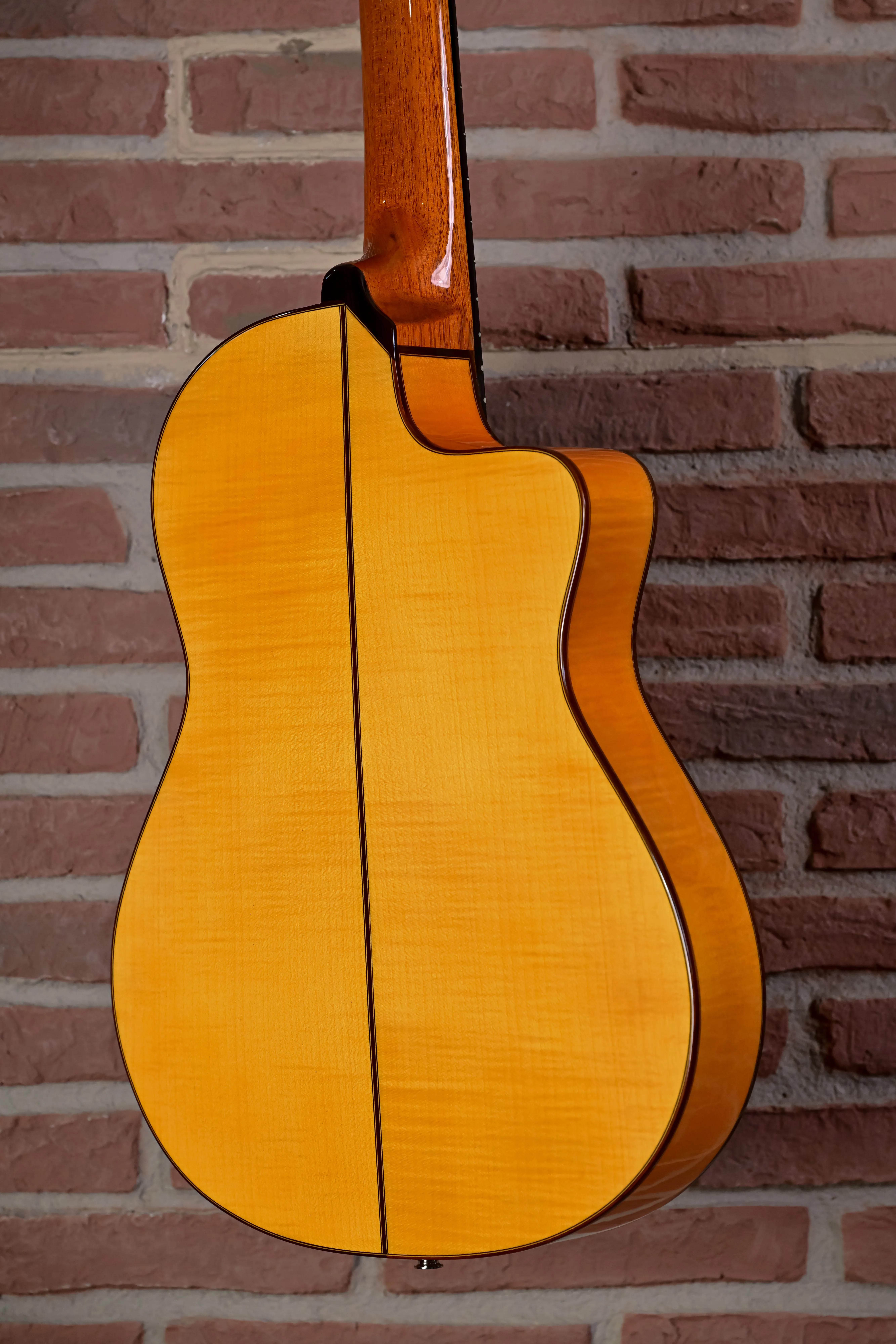 Espana 55FCE Lefty Thinbody Konzertgitarre Honey Amber (B-Stock)