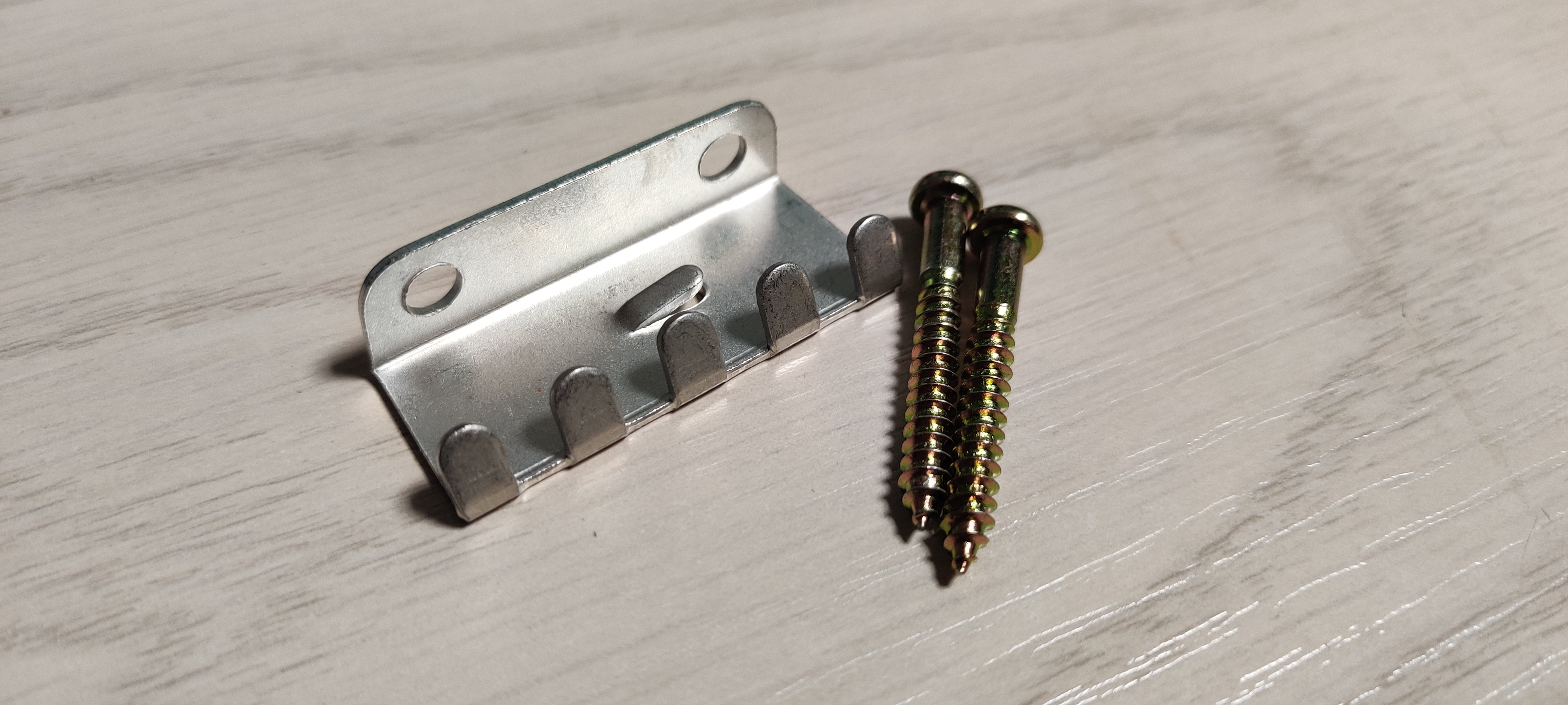 TMCL Federkralle für Tremolo / Spring Claw inkl. Schrauben TMCL Federkralle für Tremolo / Spring Claw inkl. Schrauben