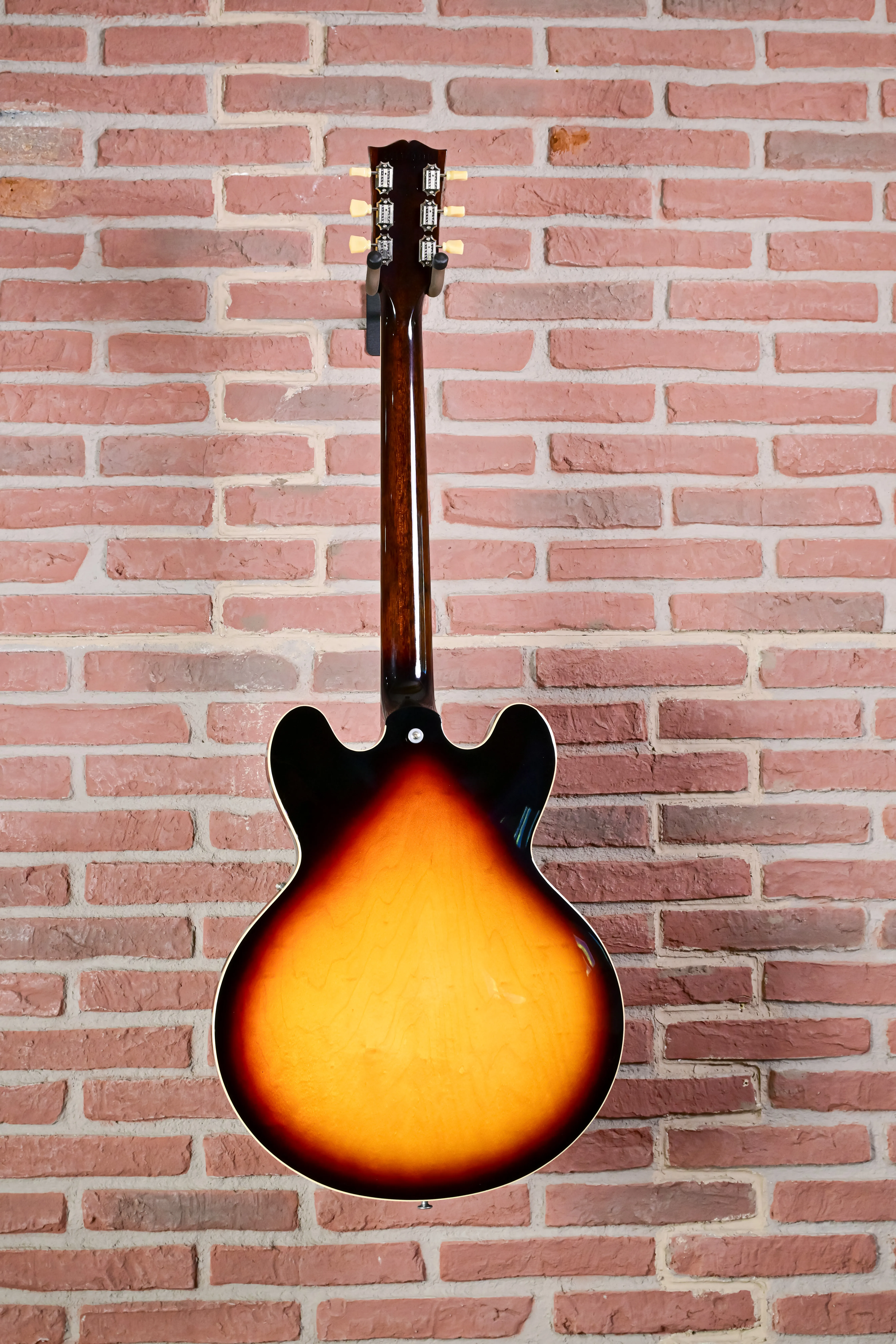 ES-335 Vintage Burst