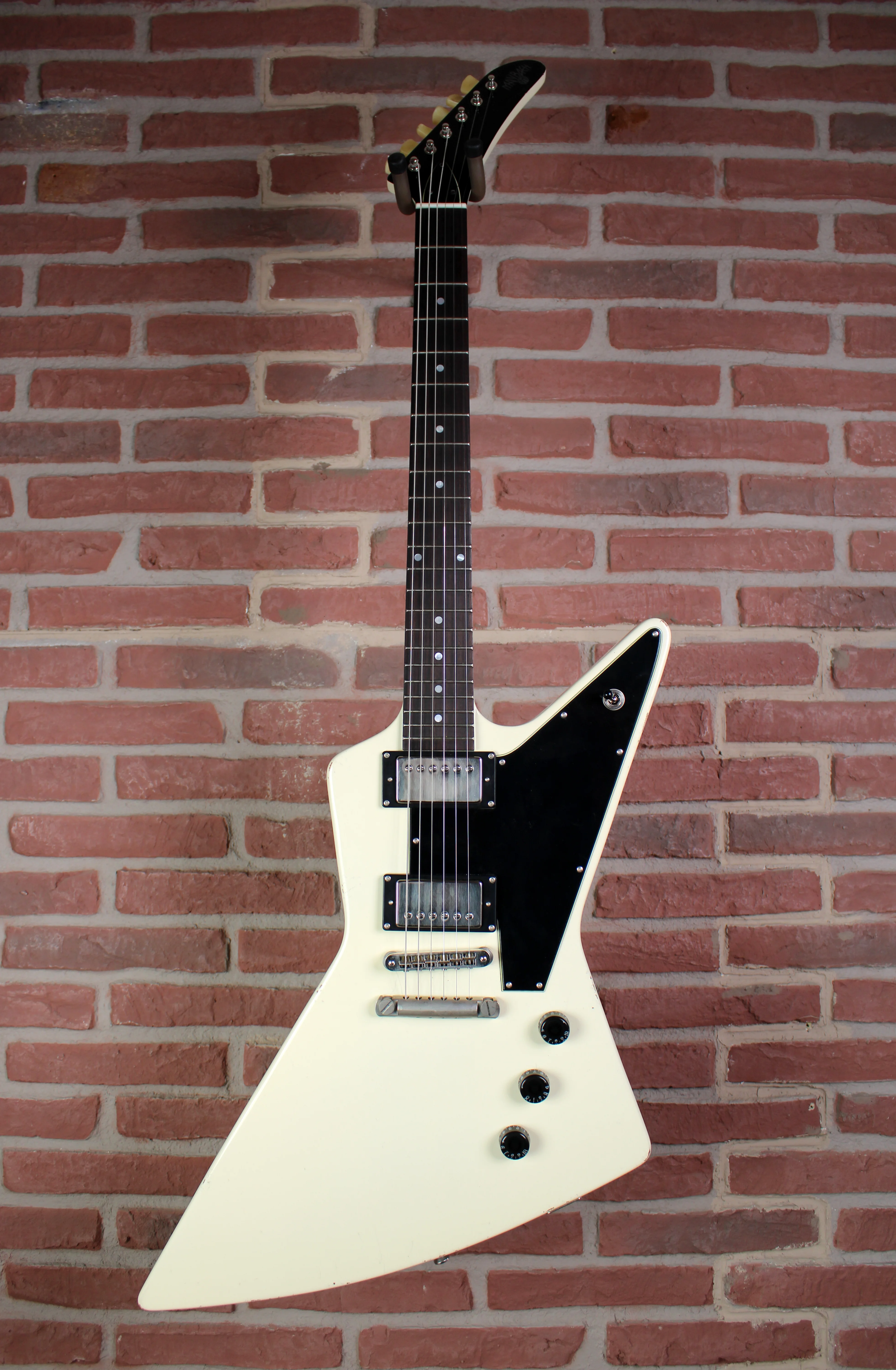 X-Wing 76 M - Vintage White