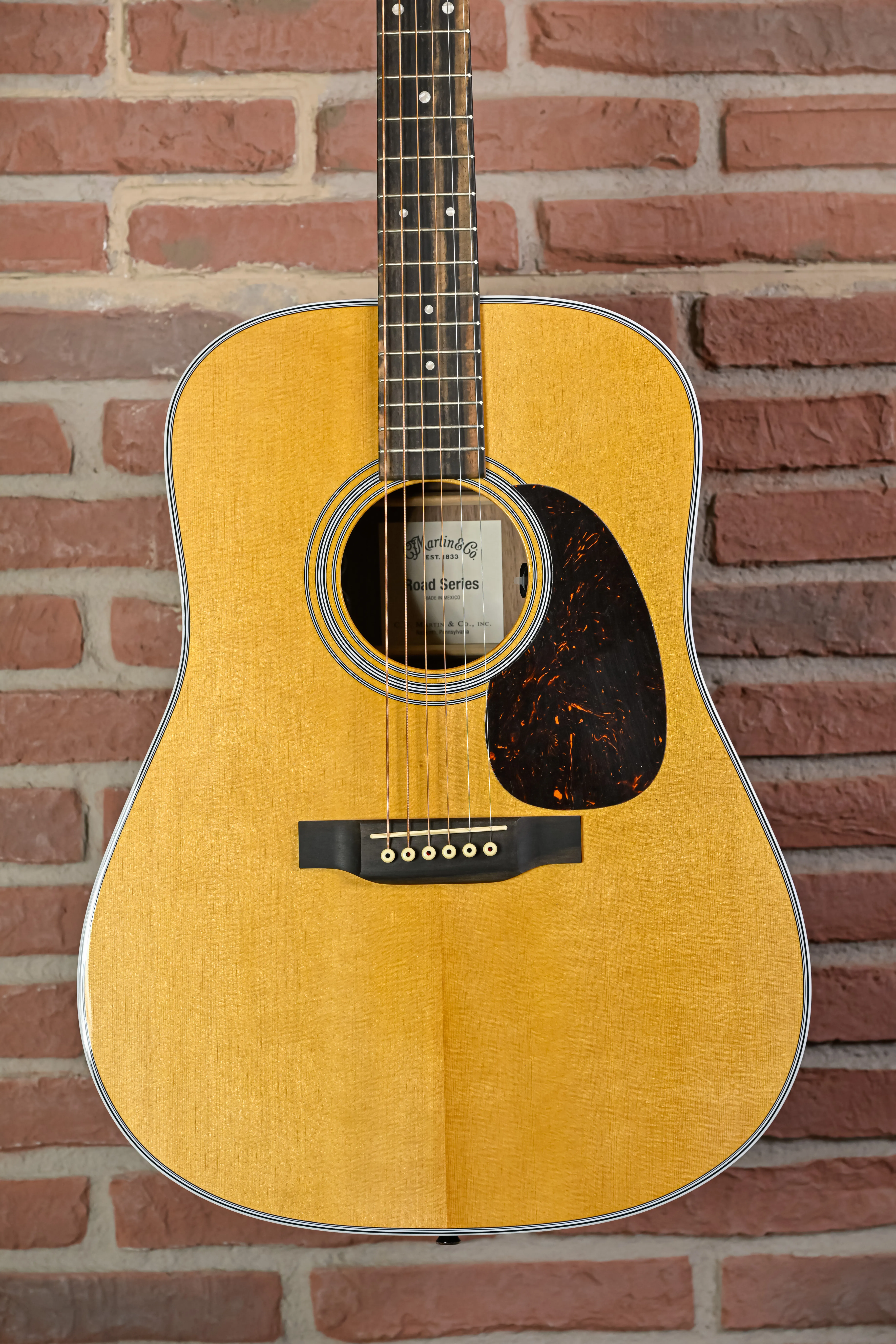 D-13E Retro Walnut Dreadnought Westerngitarre