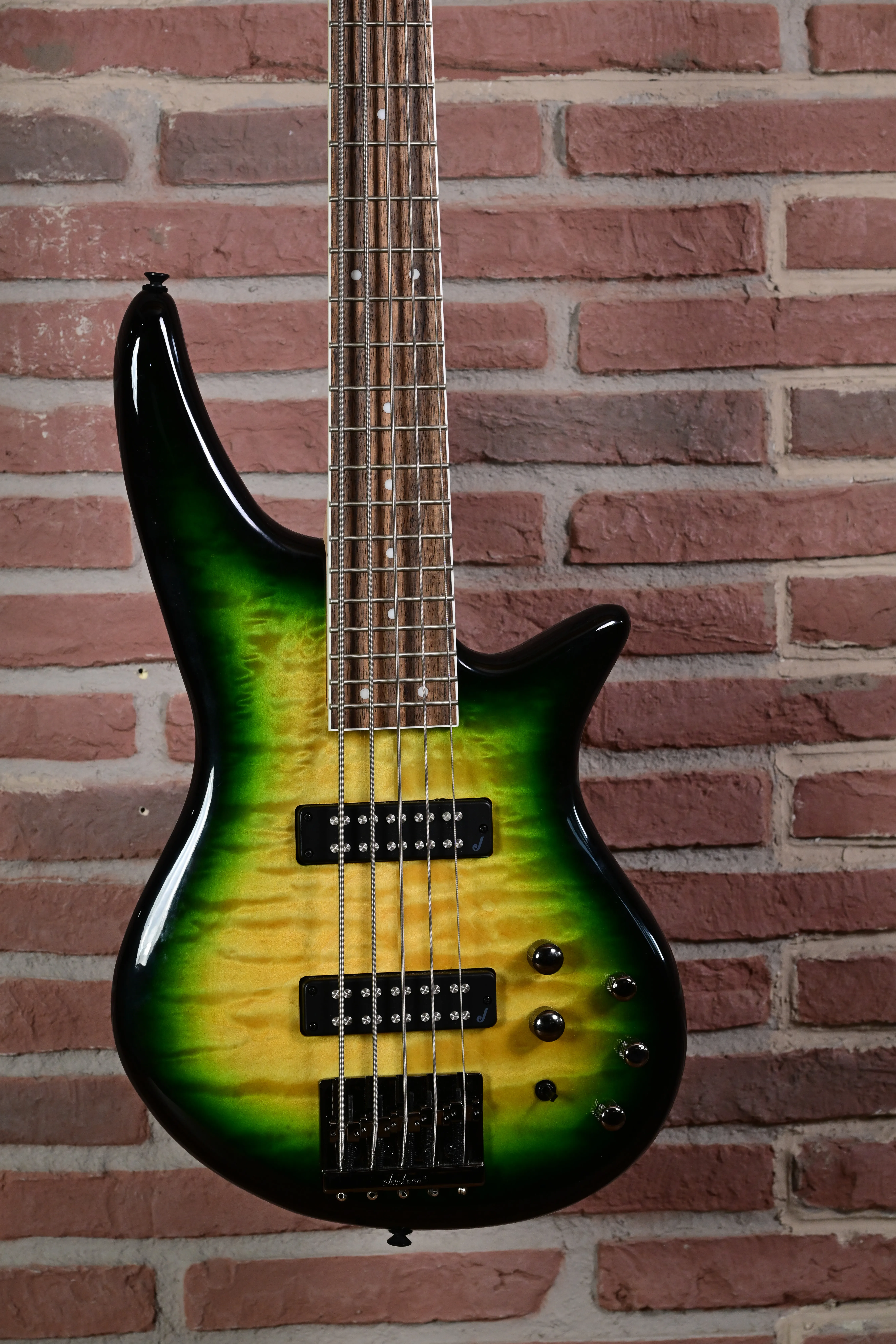 JS3Q Spectra V Alien Burst (Kommissionsware)