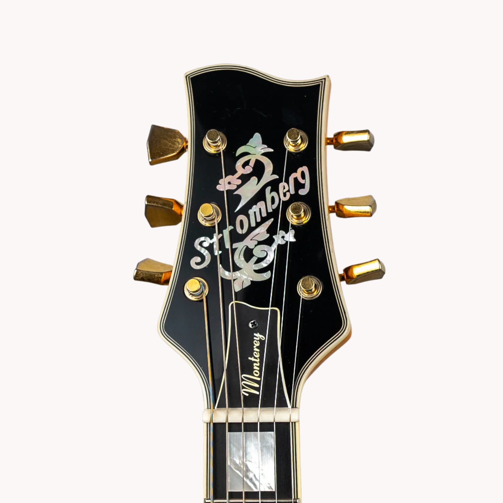 Monterey Trans Honey Aged