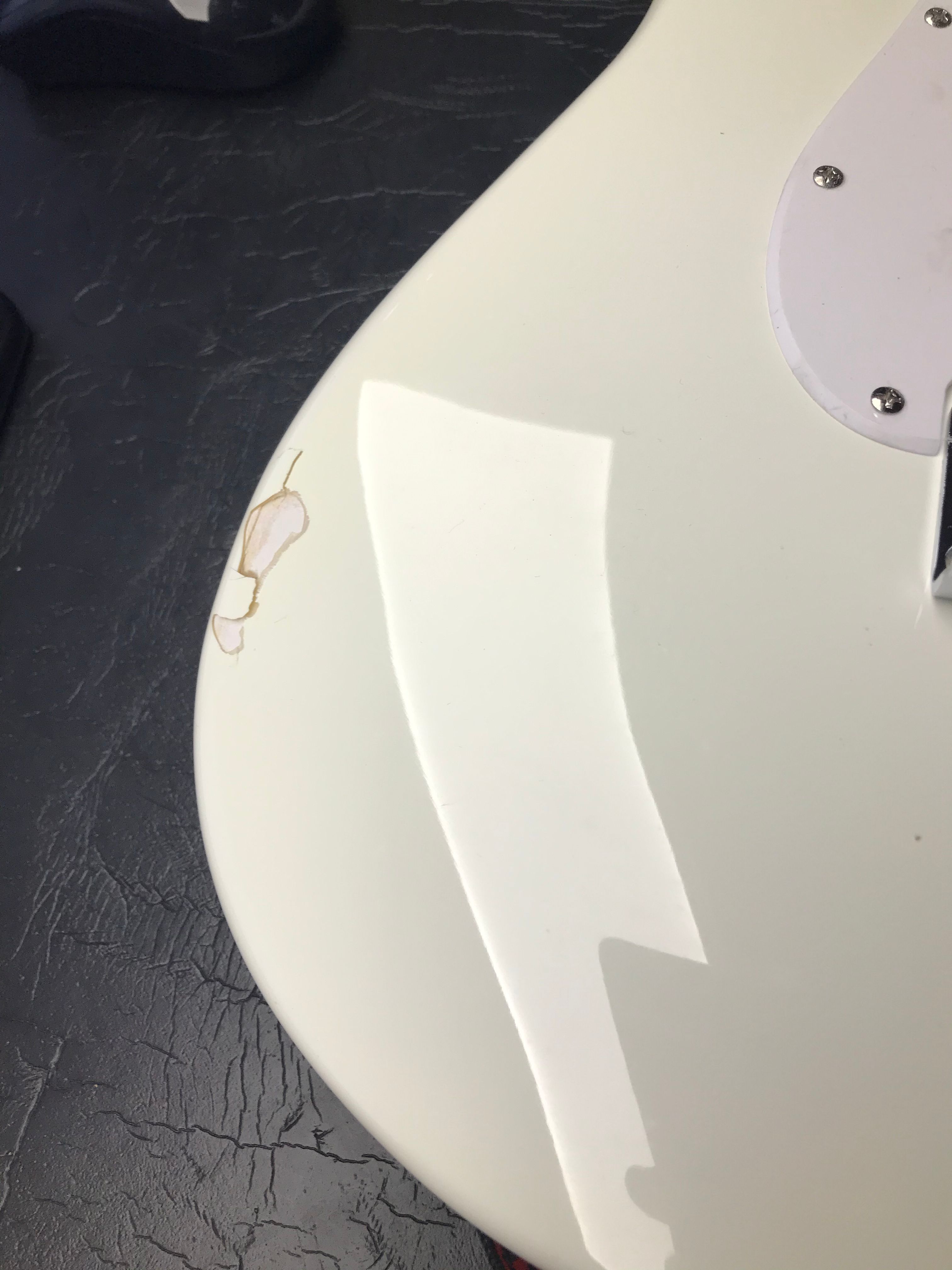 Bullet® Stratocaster® HT, Laurel Fingerboard, Arctic White *B-Stock*