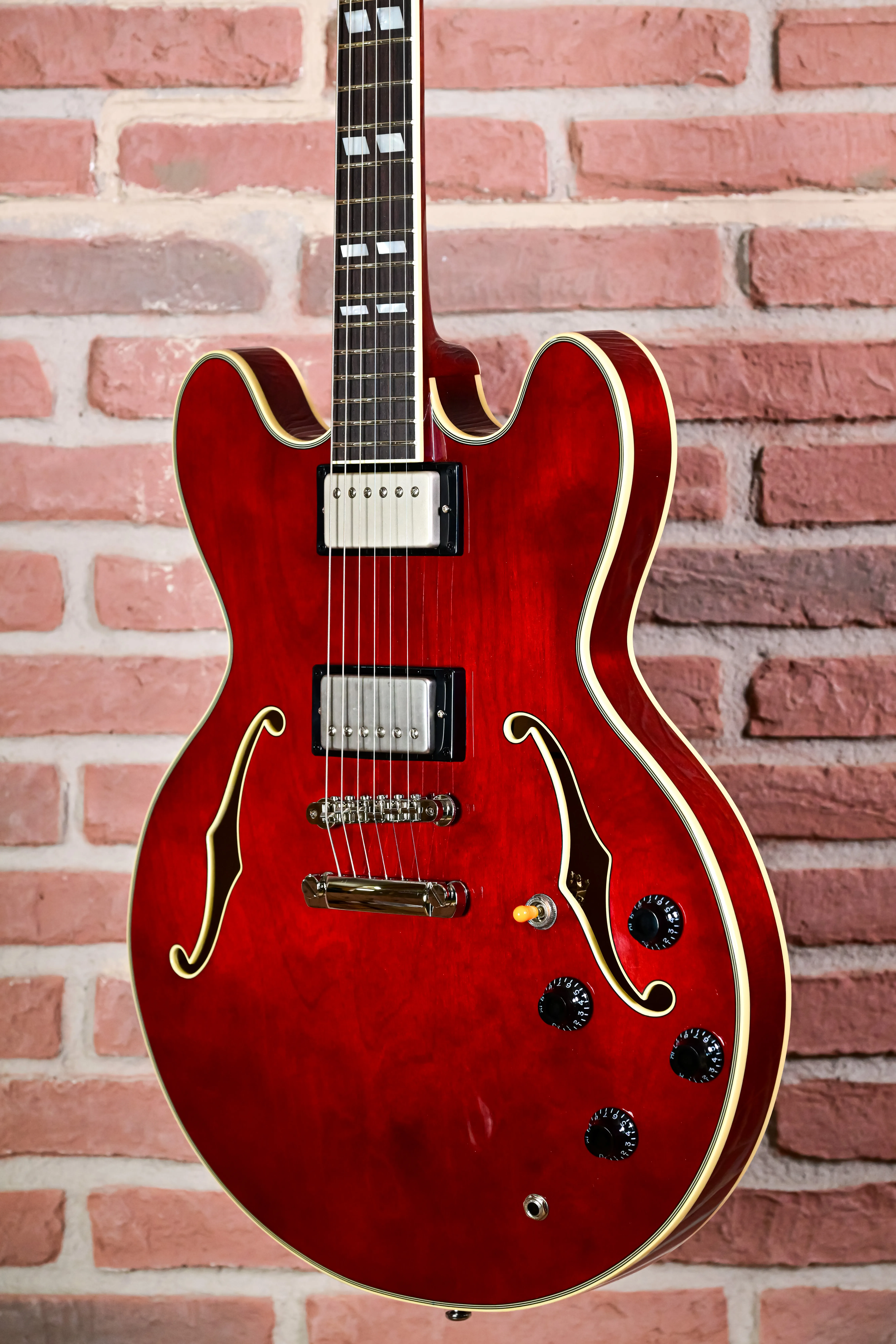 CR Thinline 35 Wild Cherry Semi-Hollowbody