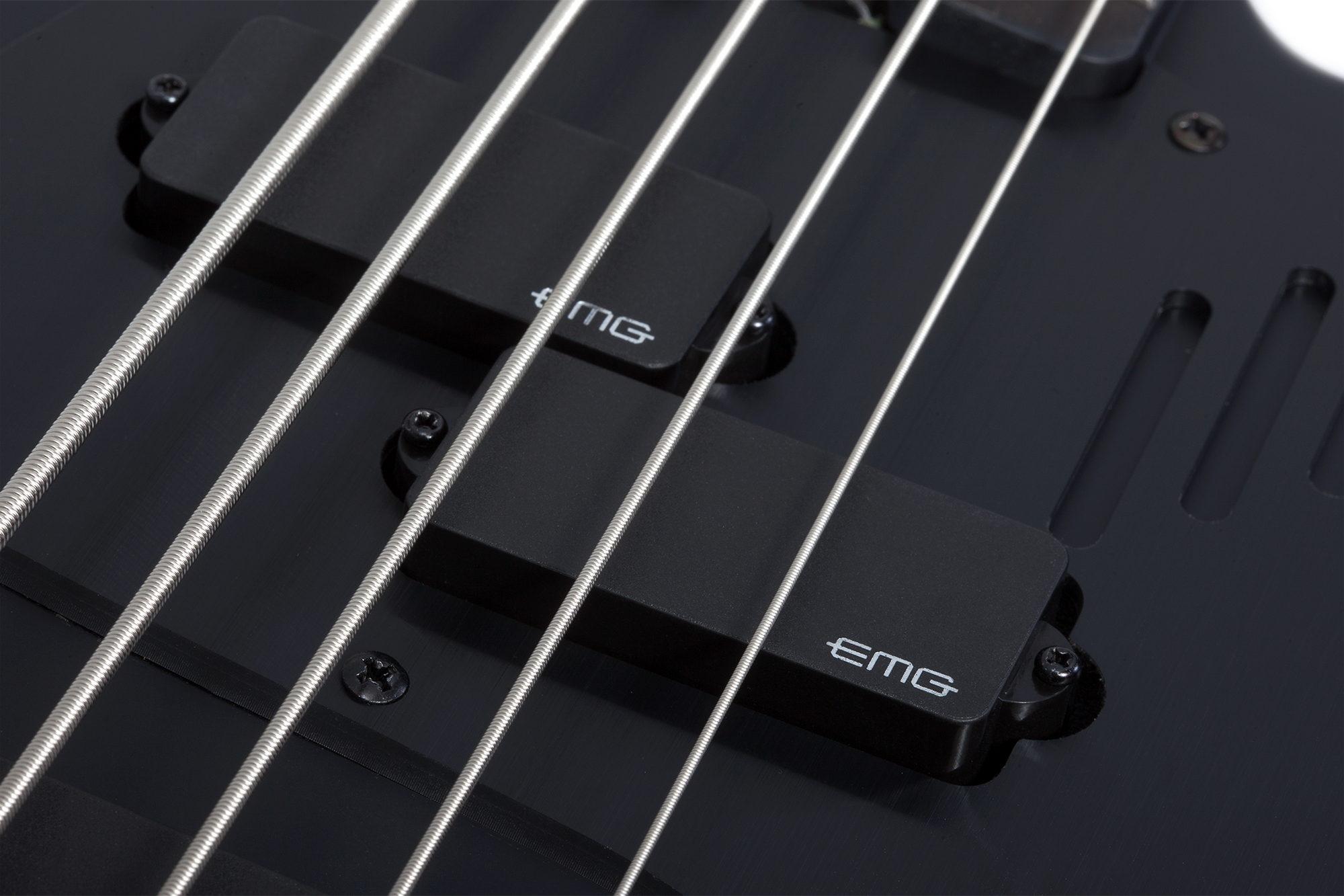 Stiletto-5 Stealth Pro Bass Satin Black