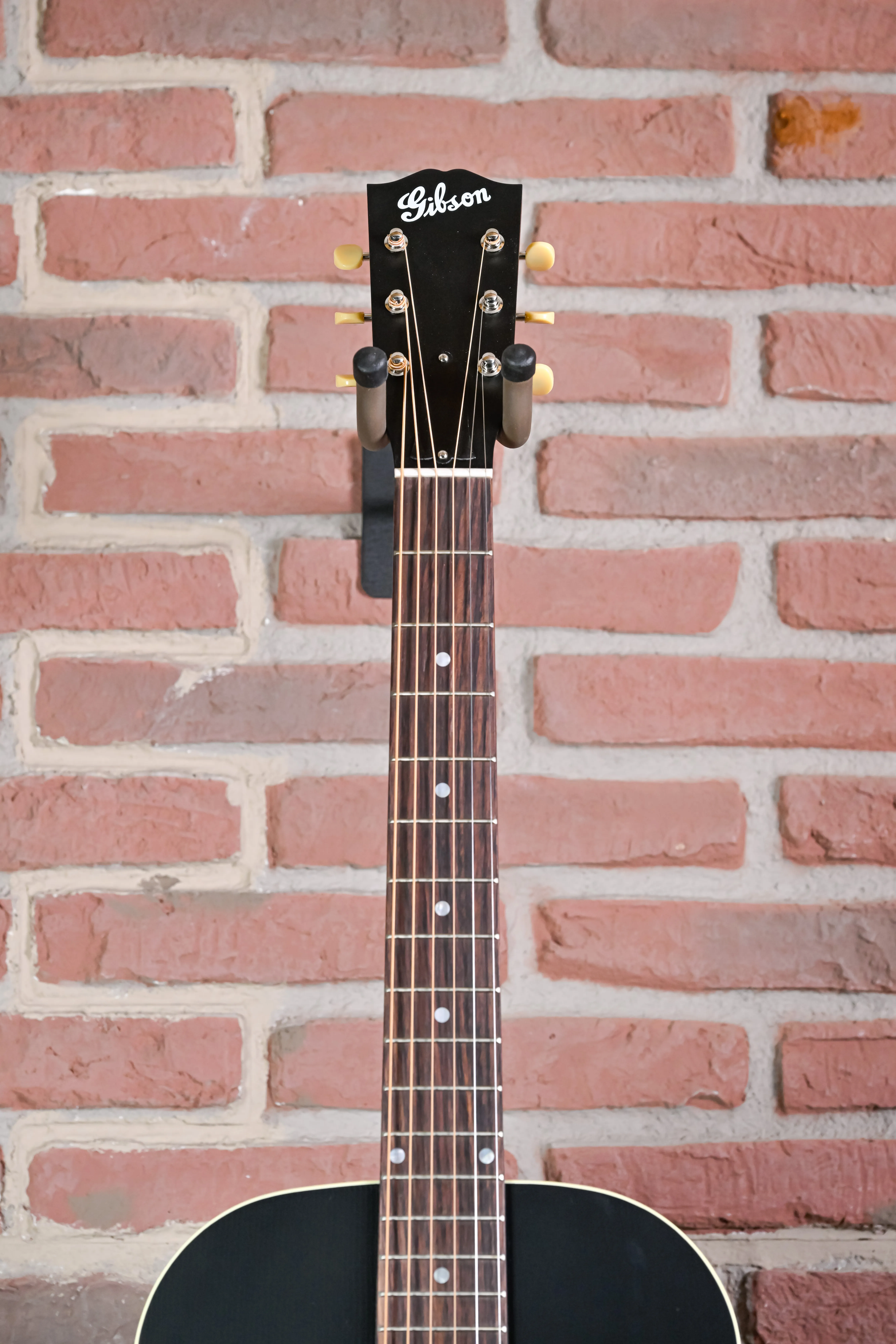 L-00 Century 12-Fret Ebony Westerngitarre