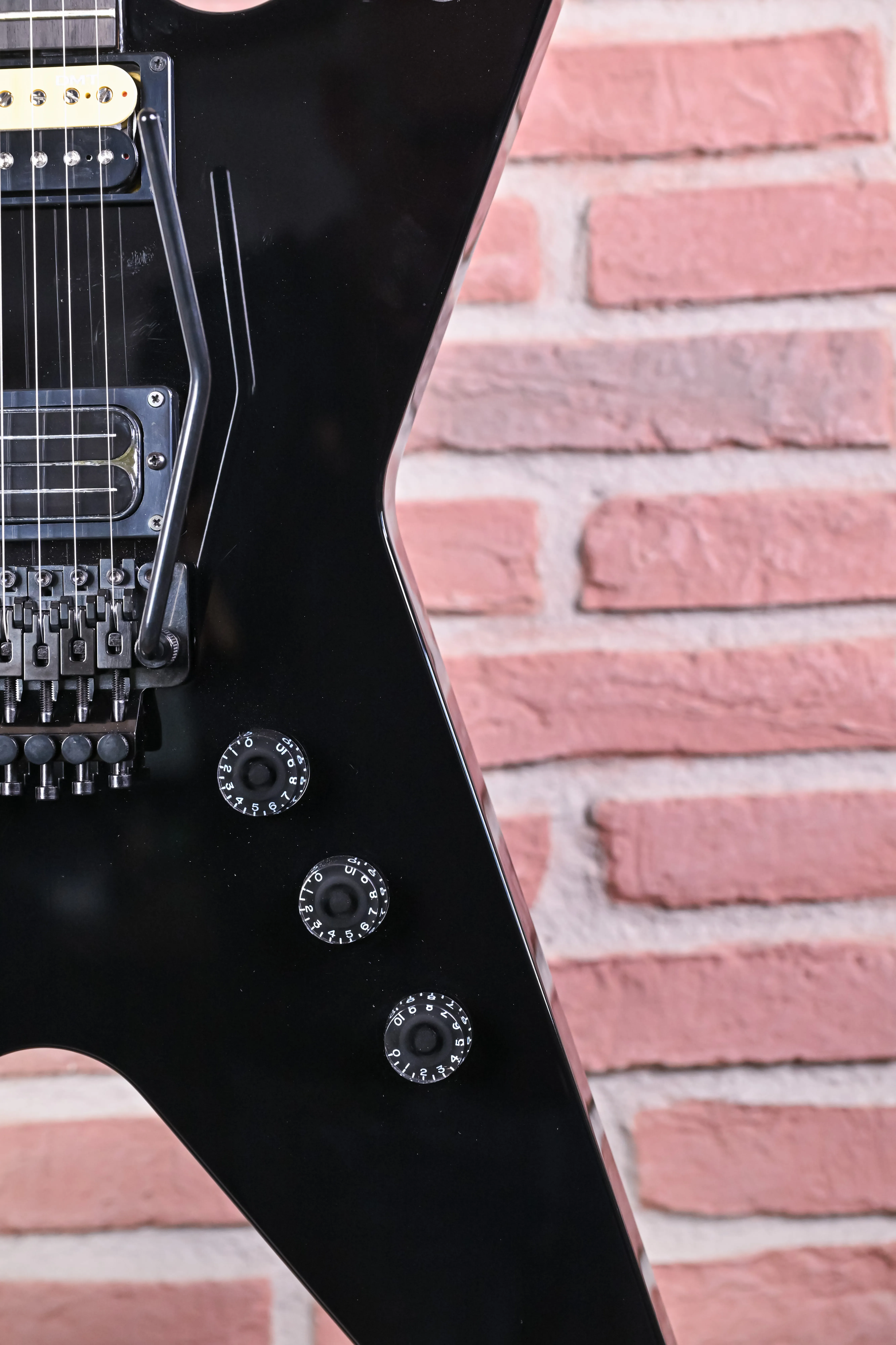 USA Custom Shop ML Floyd Classic Black Electric Guitar