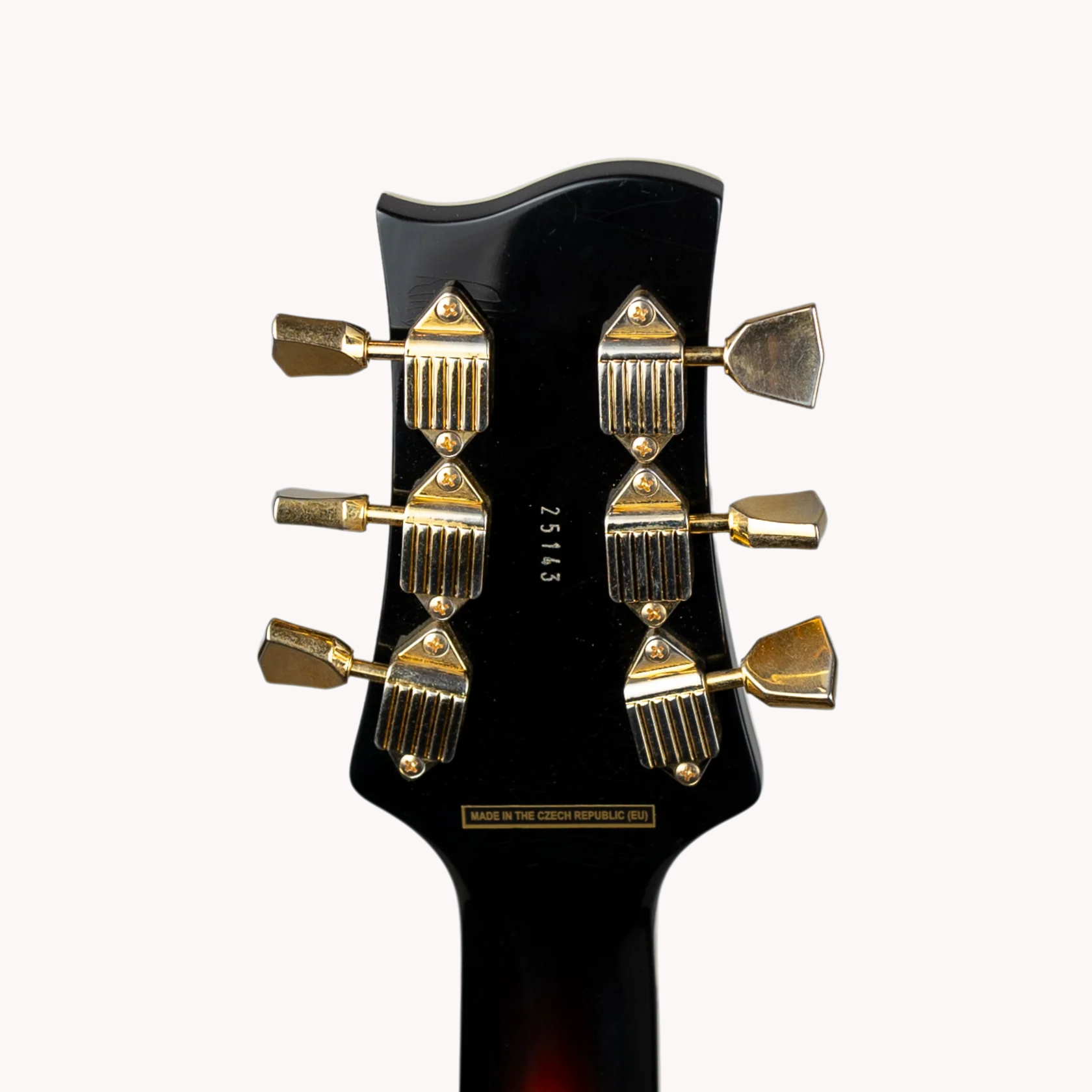 Newport Vintage Sunburst Aged