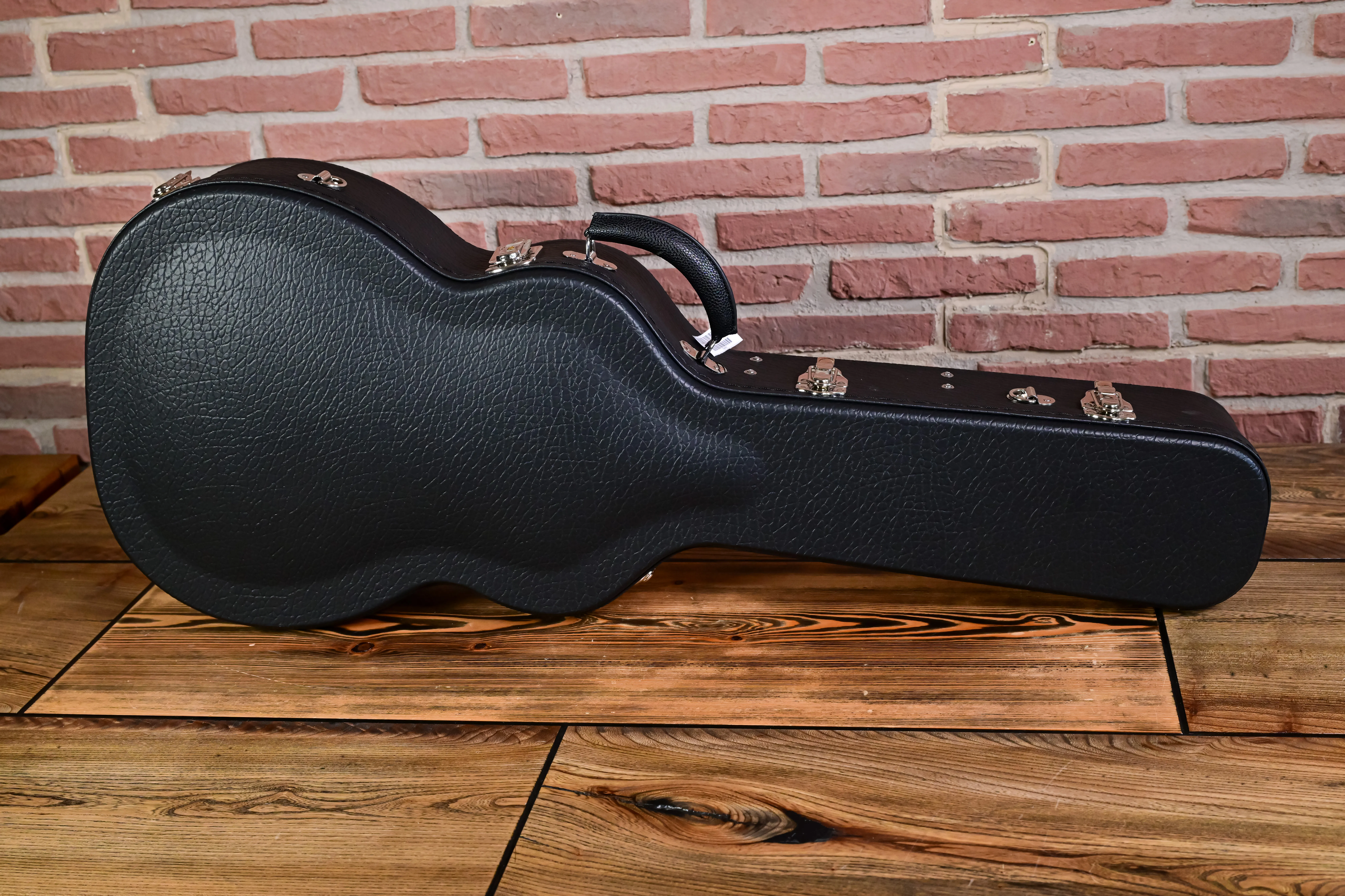 00-14 Hogtop Akustikgitarre All Mahogany