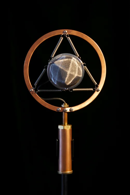 EAR Trumpet Labs Josephine Vorderansicht