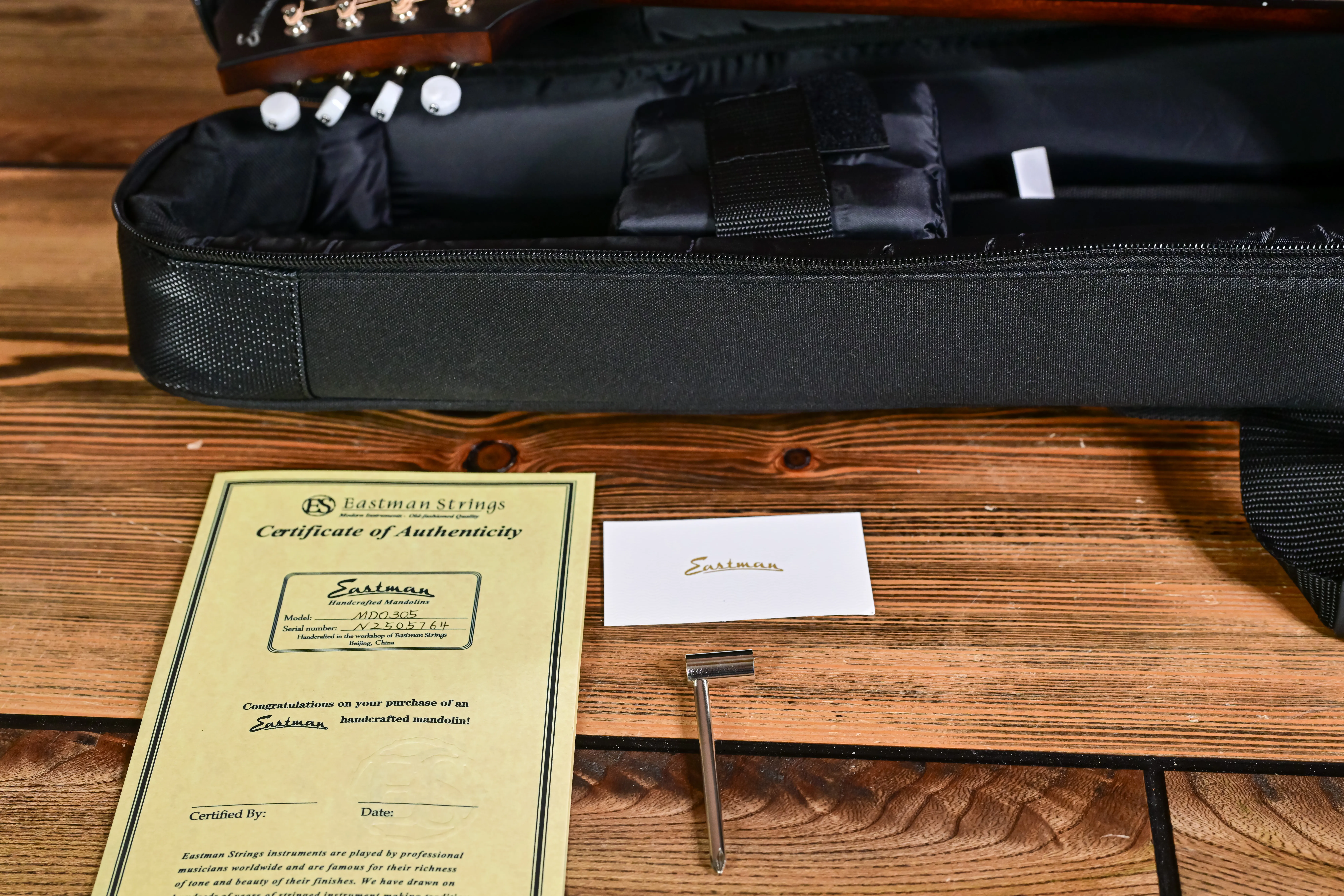 MDO305 Oktav-Mandoline A-Style
