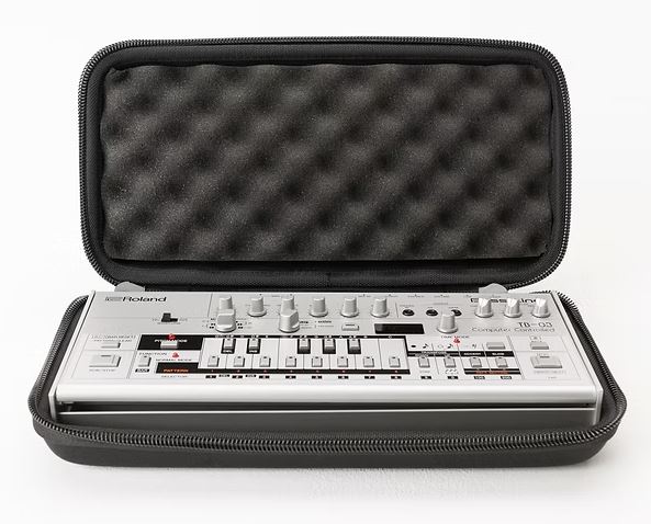 CTRL Case Boutique  Dock