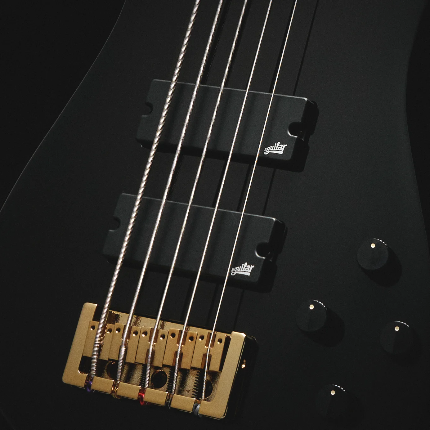Icon NS-5 Bolt-On Black Gloss E-Bass