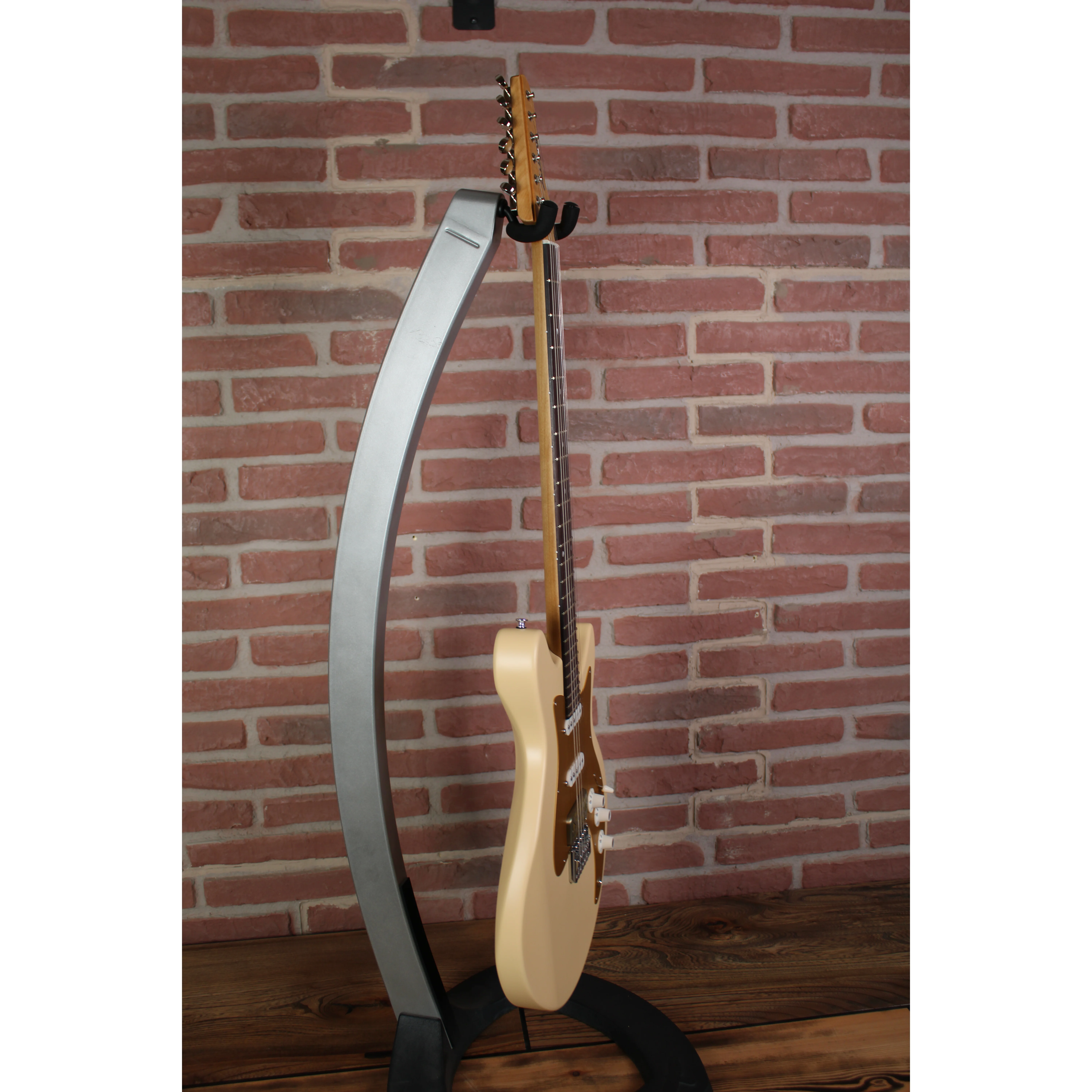 Fullertone DC'62 Desert Sand