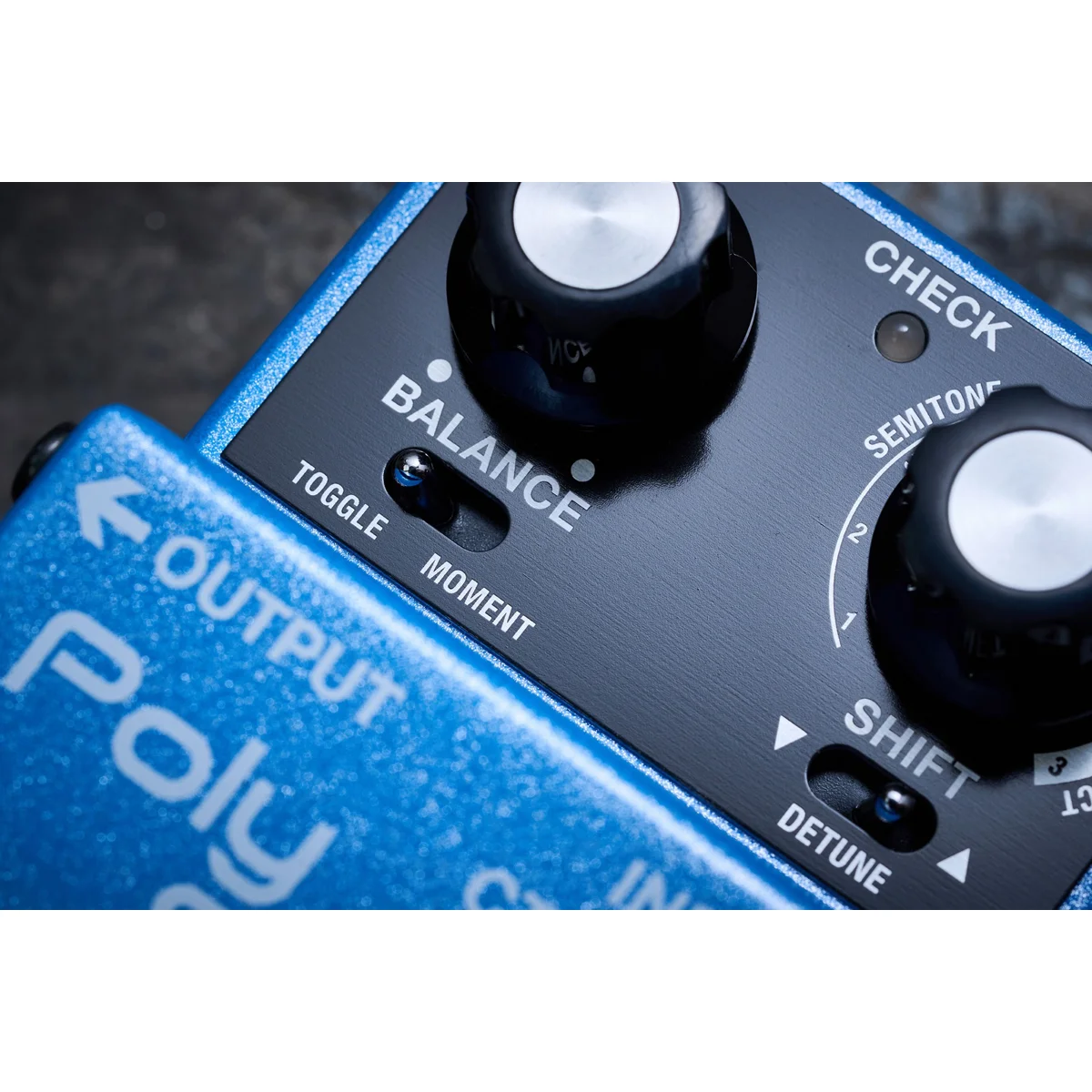 Boss XS-1 Poly Shifter von oben – klares Bedienlayout