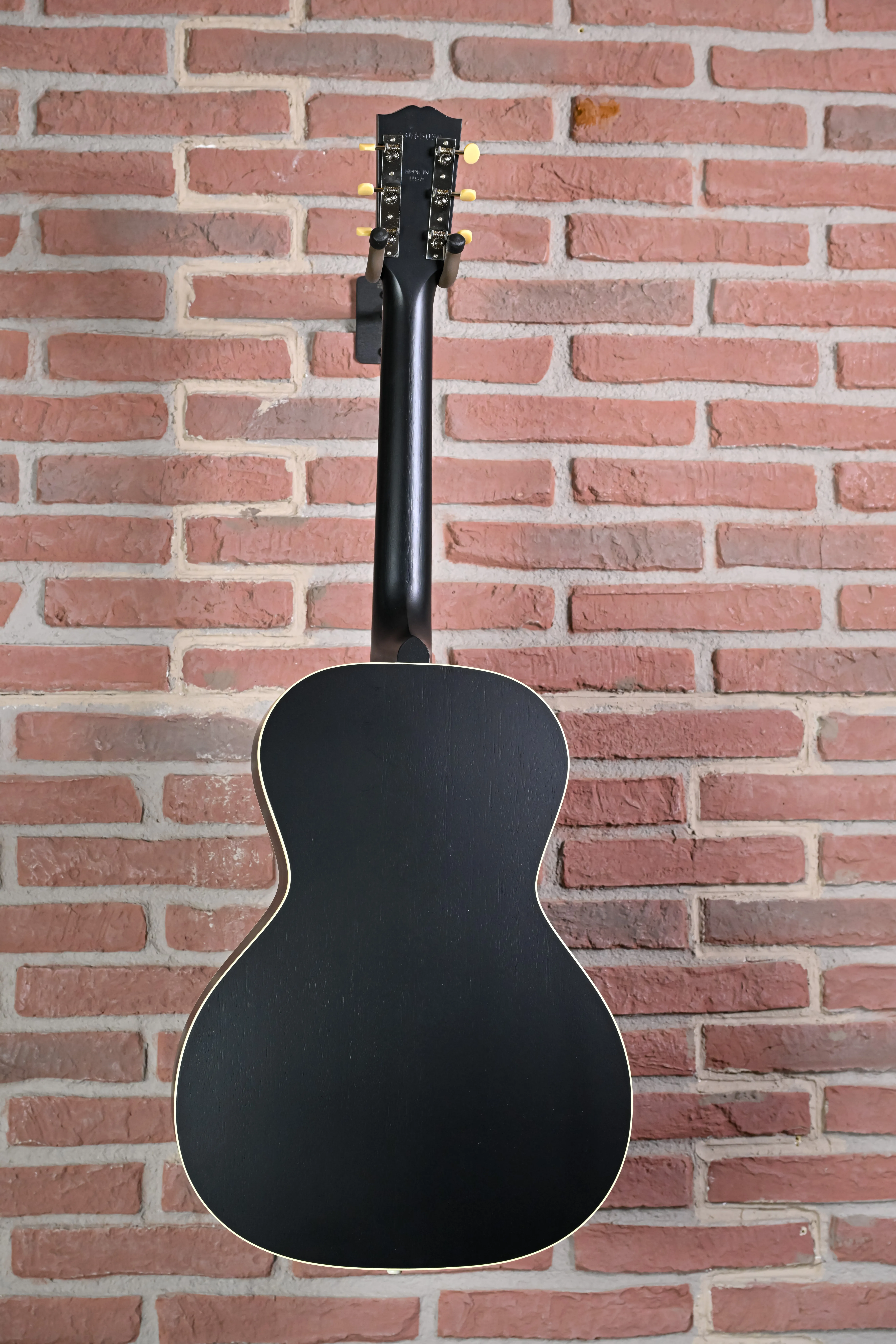 L-00 Century 12-Fret Ebony Westerngitarre