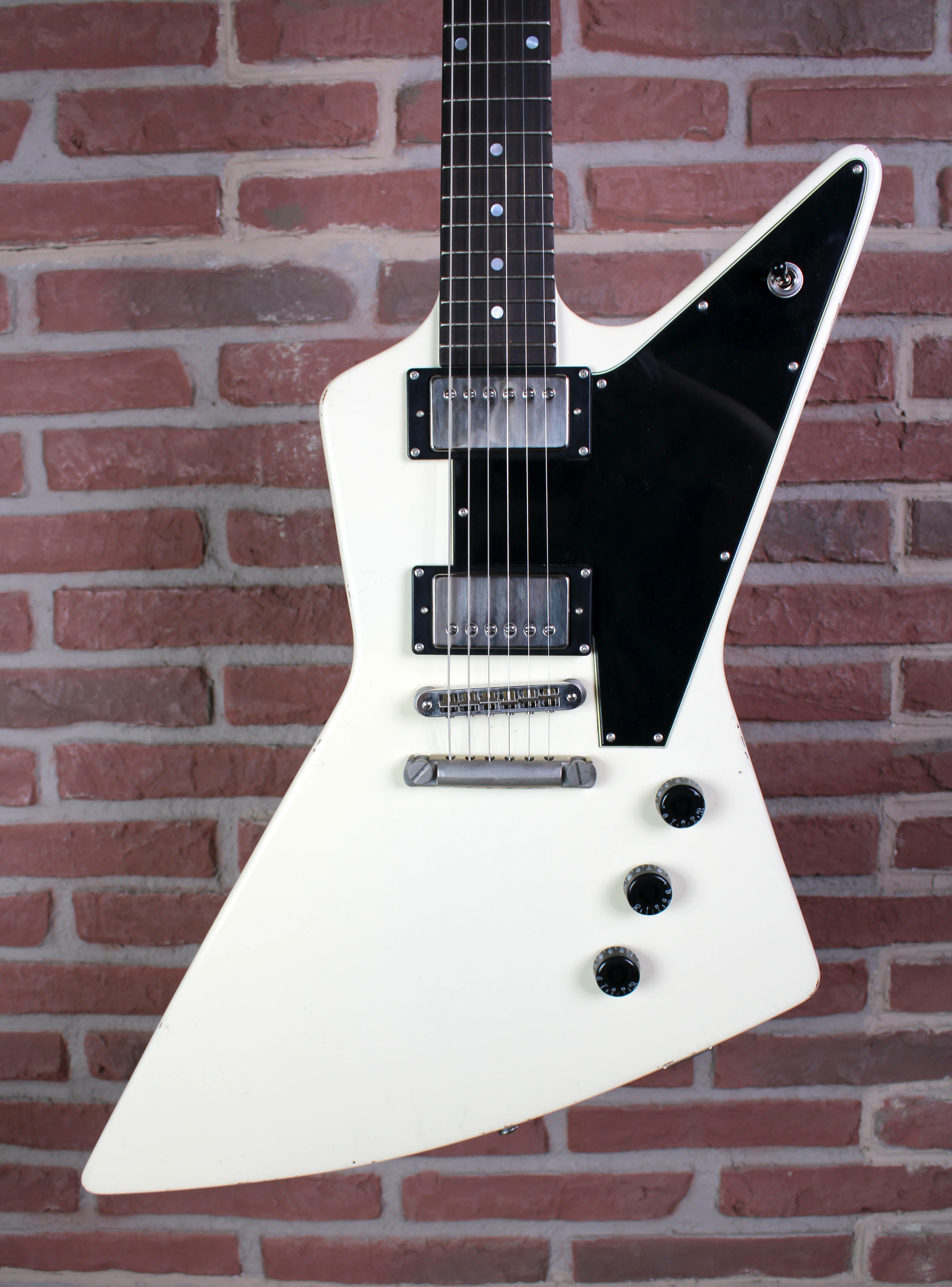 X-Wing 76 M - Vintage White