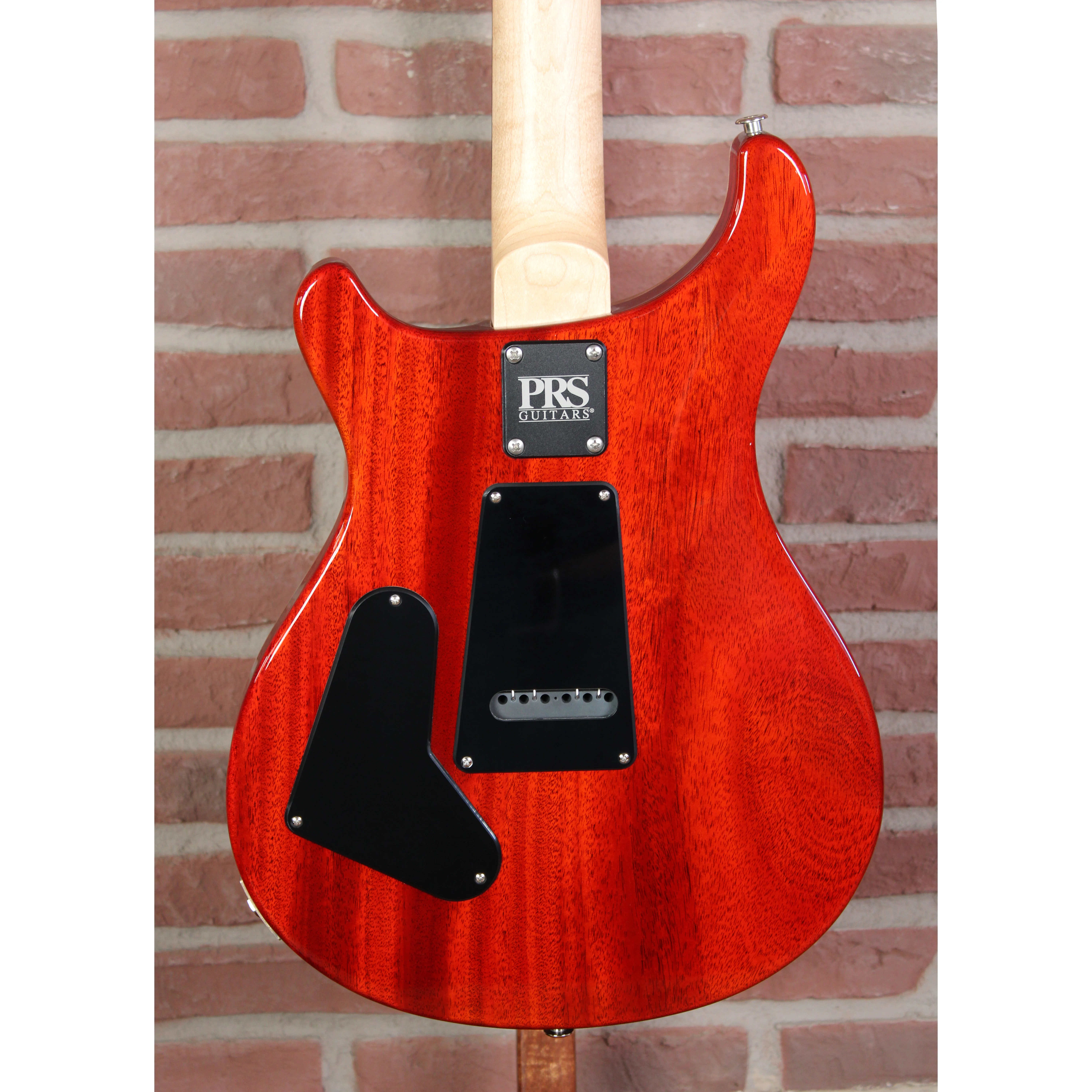 PRS CE 24 LTD McCarty Sunburst Rückansicht mit Mahagonikorpus Nahaufnahme