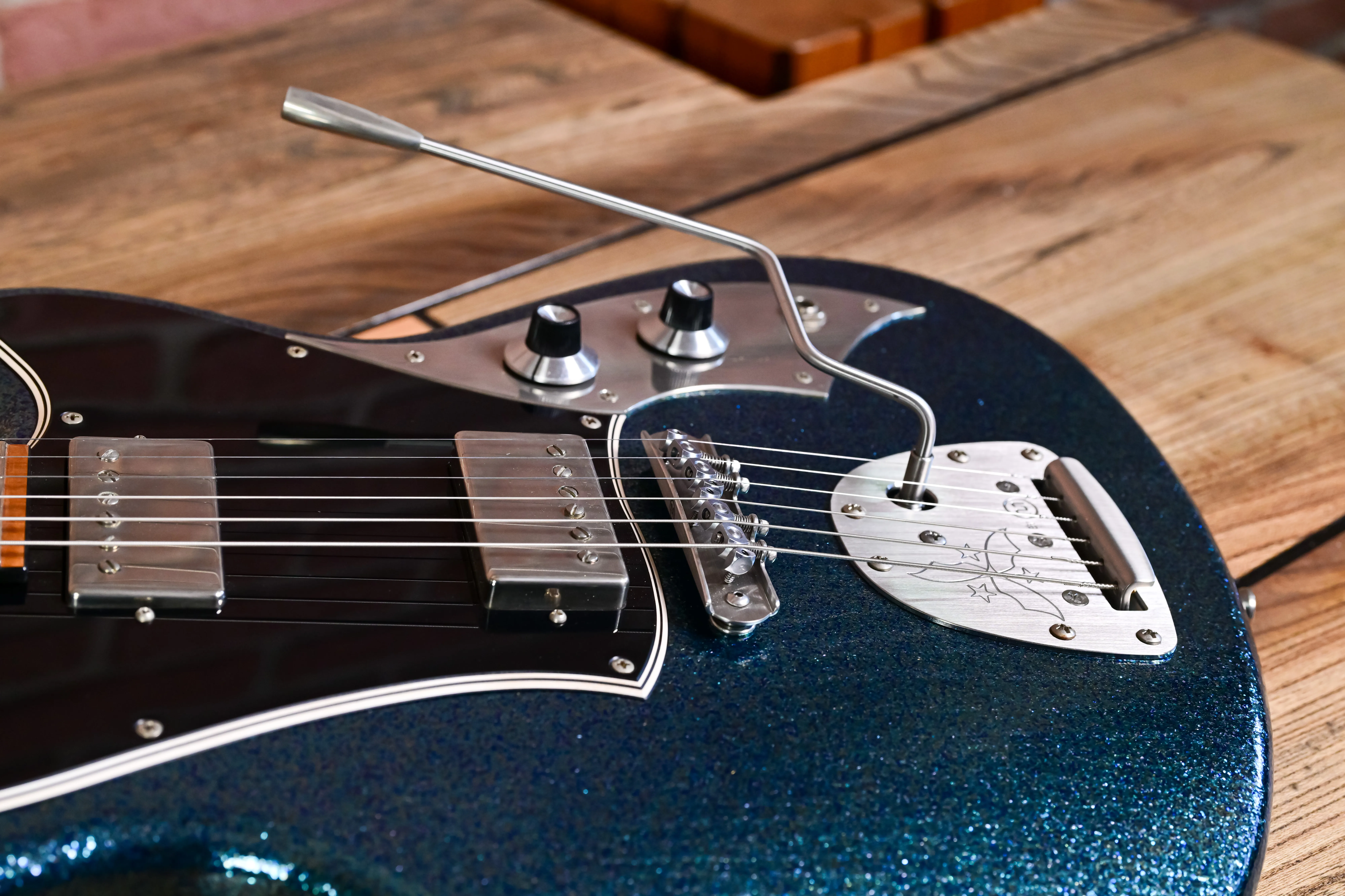 Serus J HH Merman Sparkle Extra Light Distress