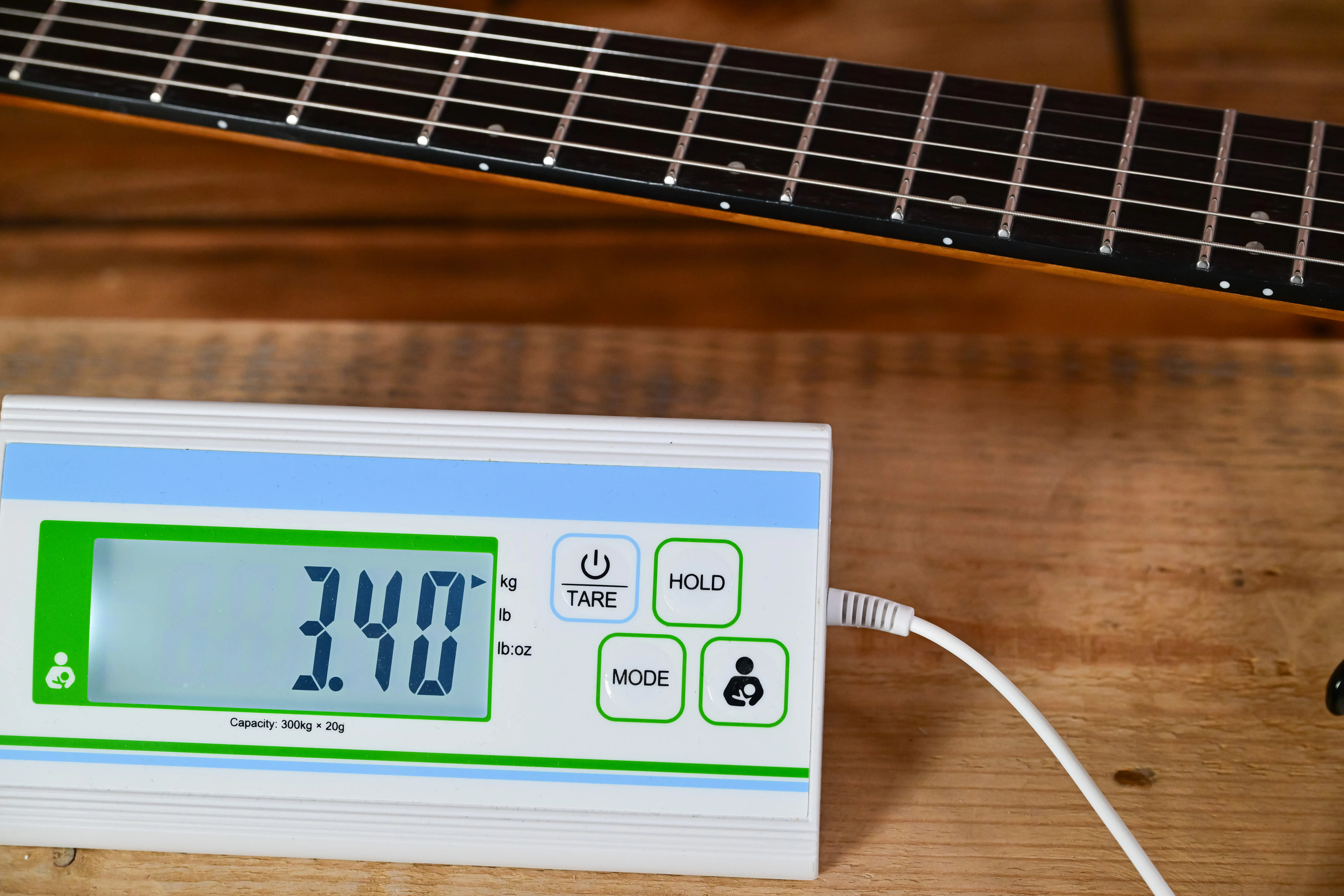 MV-1000 Maverick Pearl White E-Gitarre