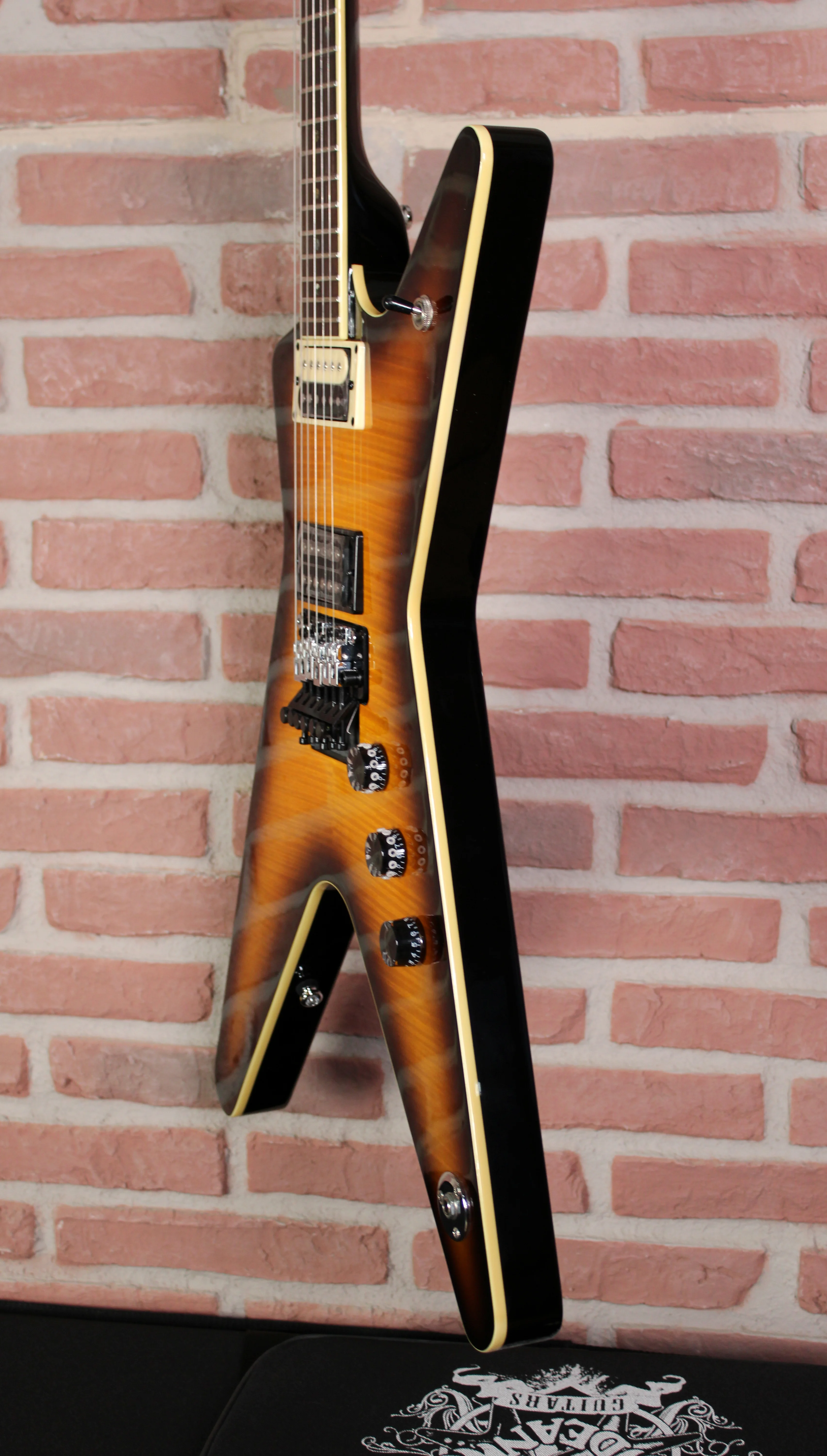 Dimebag Signature ML Far Beyond Driven Trans Brazilia