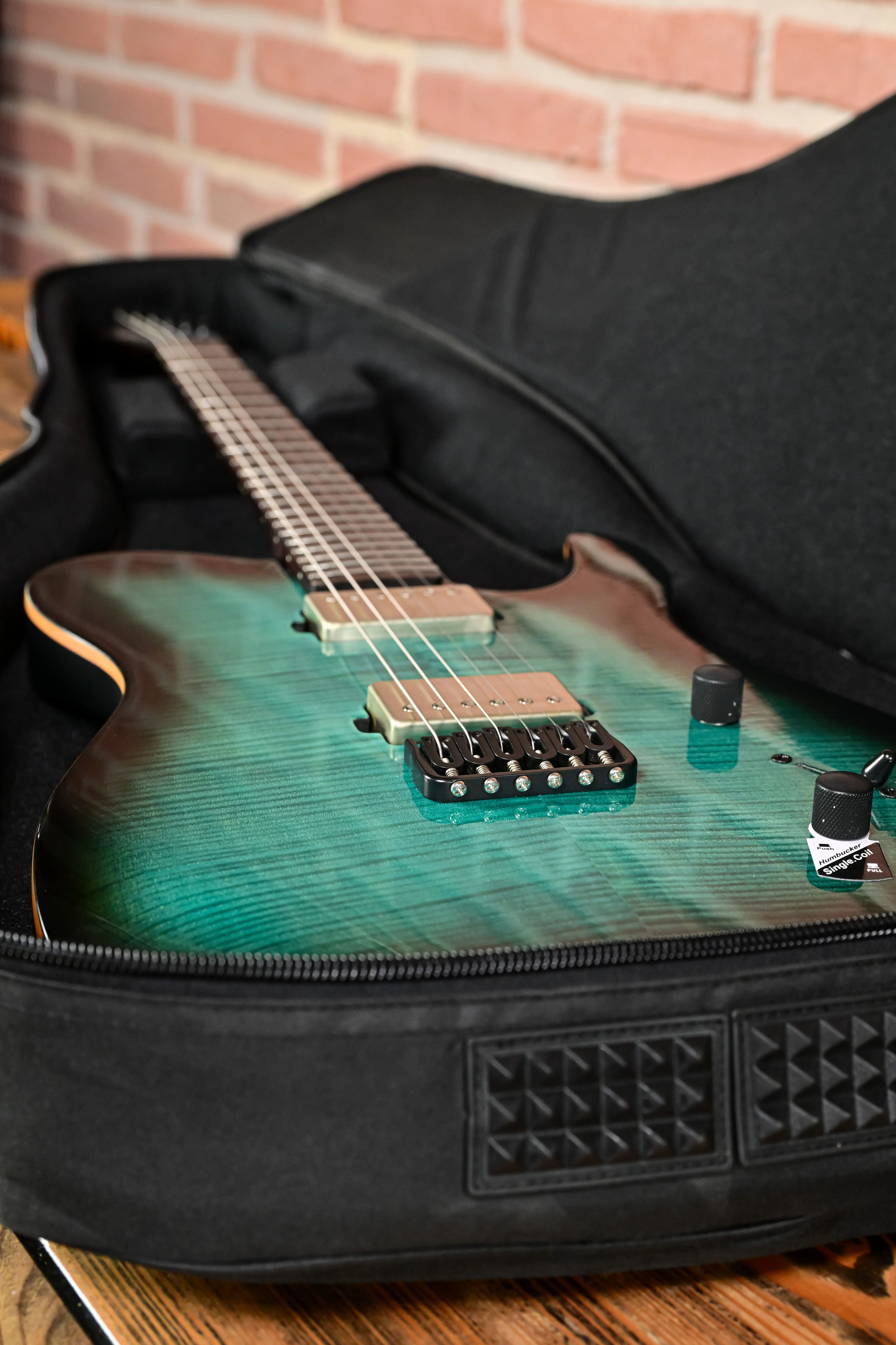 Law Maker Legacy Azure Blue E-Gitarre