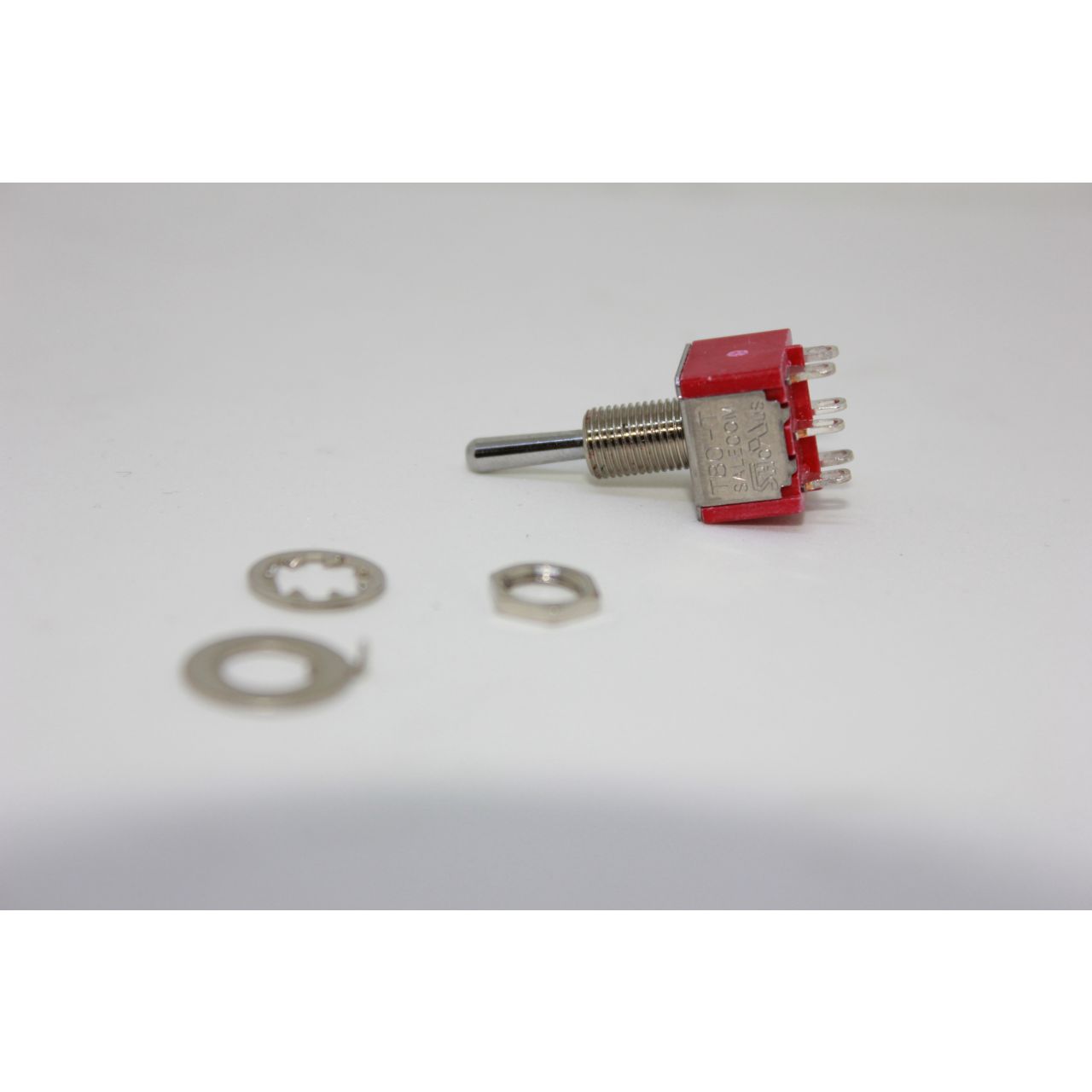 SWITCH MINI CHRM ON-OFF-ON WD