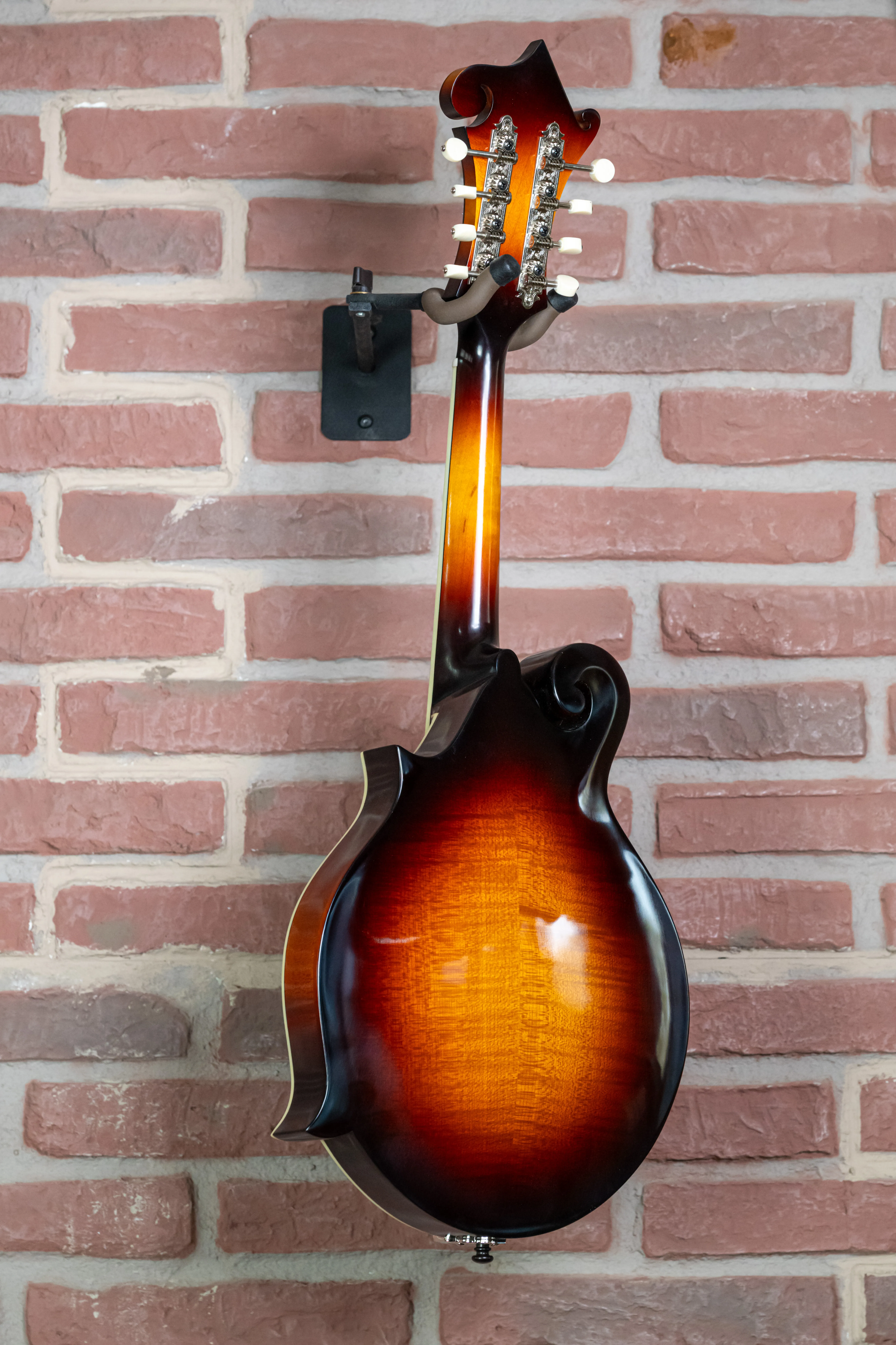 MD515/TV  Wide Neck F-Style Mandolin Sunburst