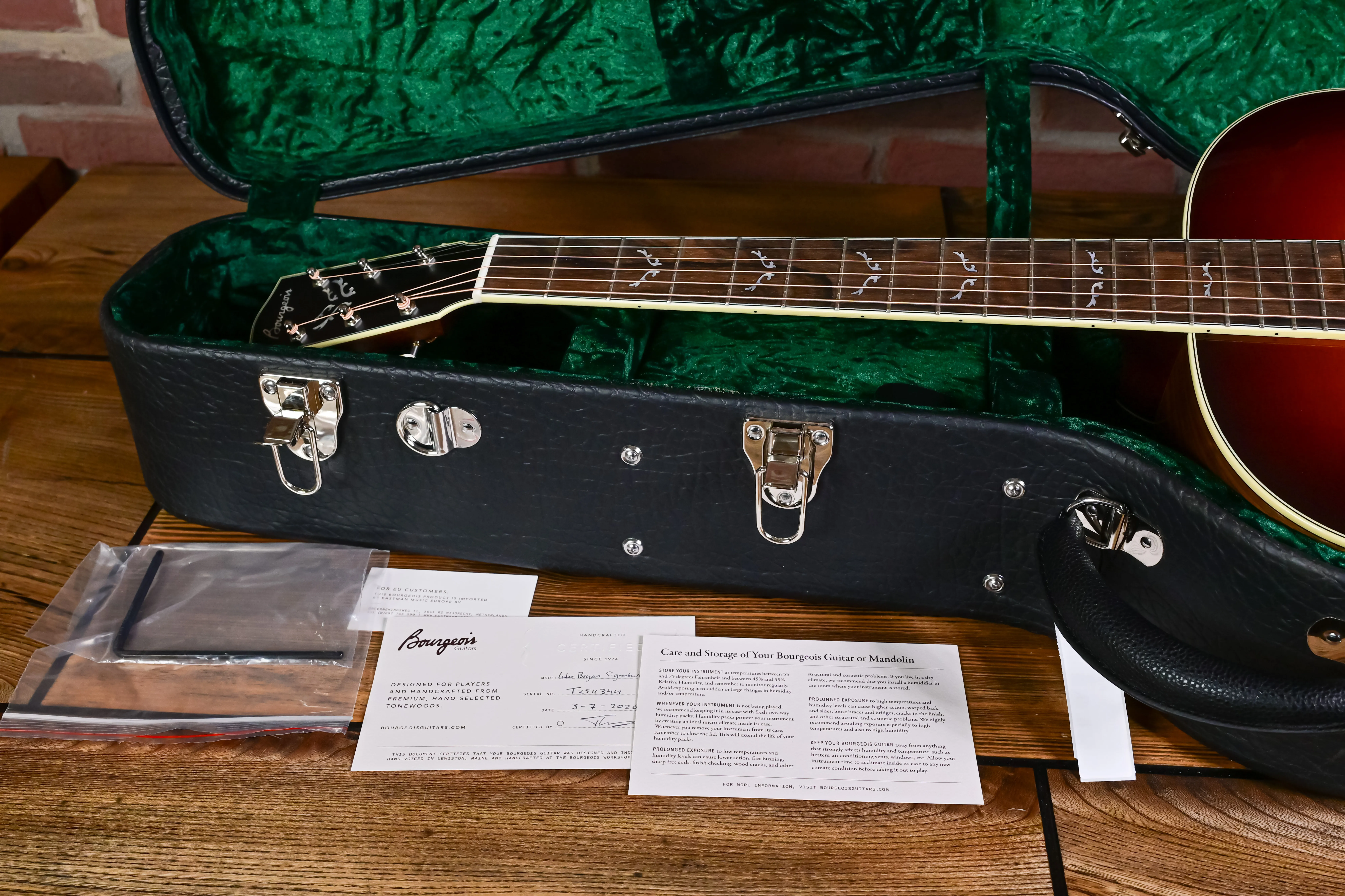 Luke Bryan Slope Dreadnought Touchstone Limited Edition
